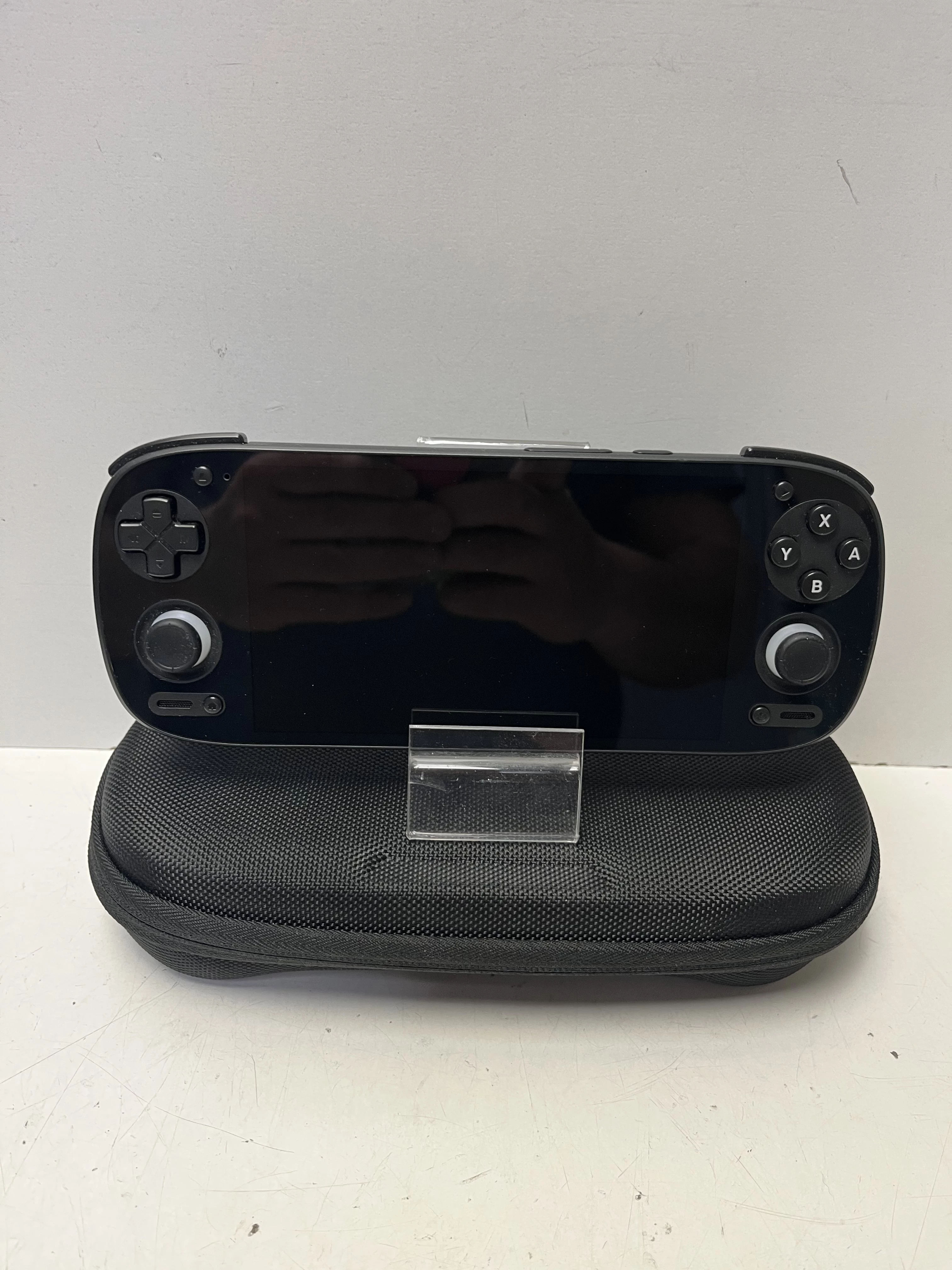 konsola-retroid-pocket-5-osiedle-teatralne-3u15-krakow