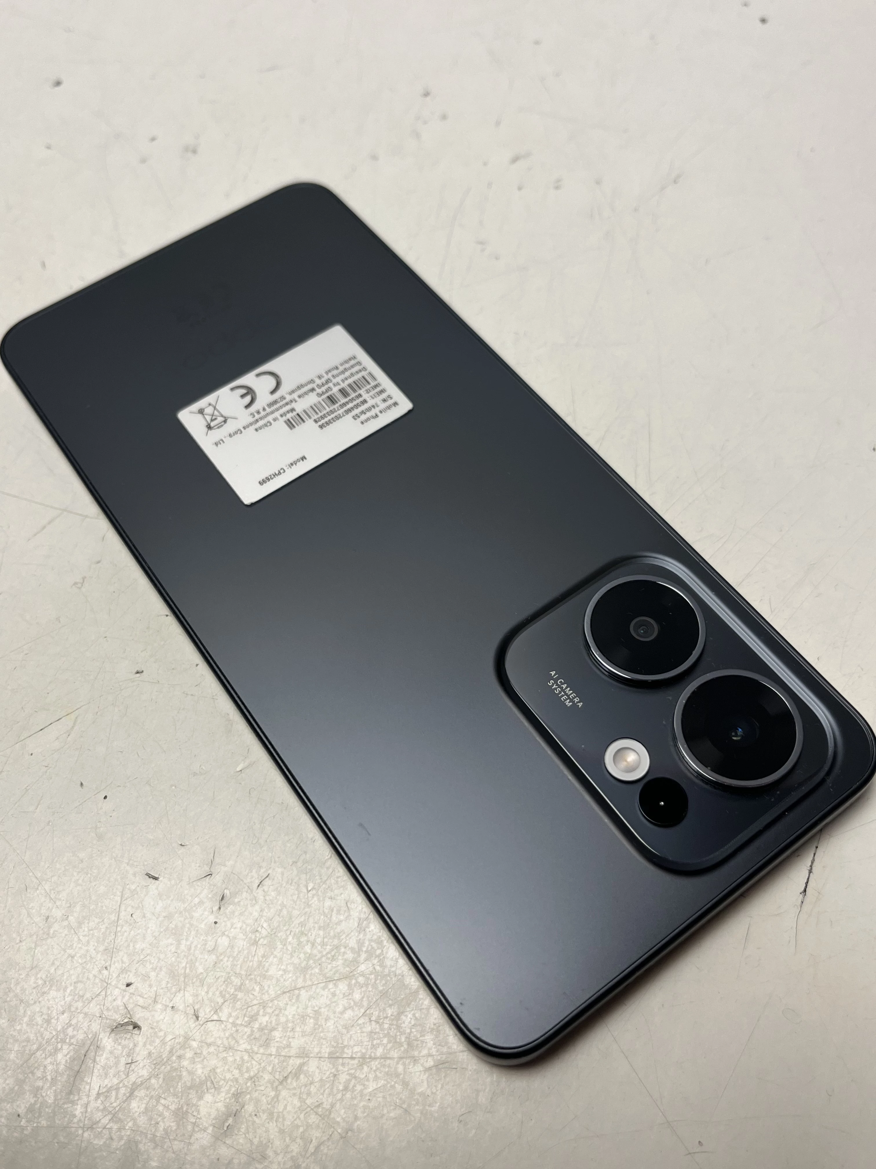 telefon-reno-13fs-5g-12512gb-przekatna-ekranu-667