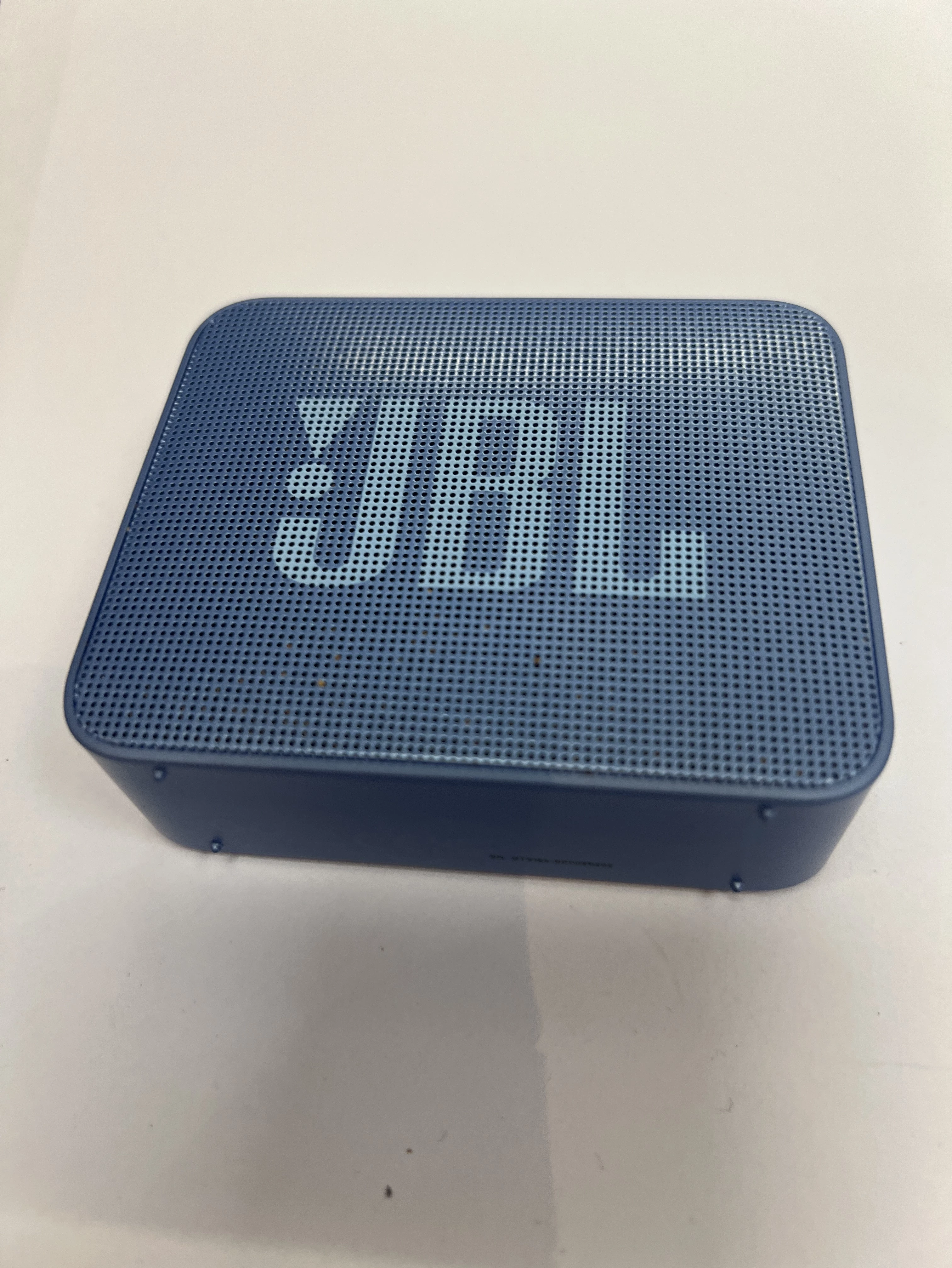 jbl-go-essential-2-niebiesk-ean-gtin-1200130018596