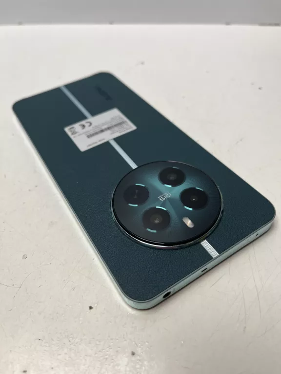 telefon-realme-12-8256gb-system-operacyjny-4388-1