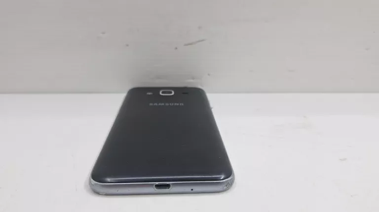 telefon-samsung-galaxy-j3-typ-202685-212929