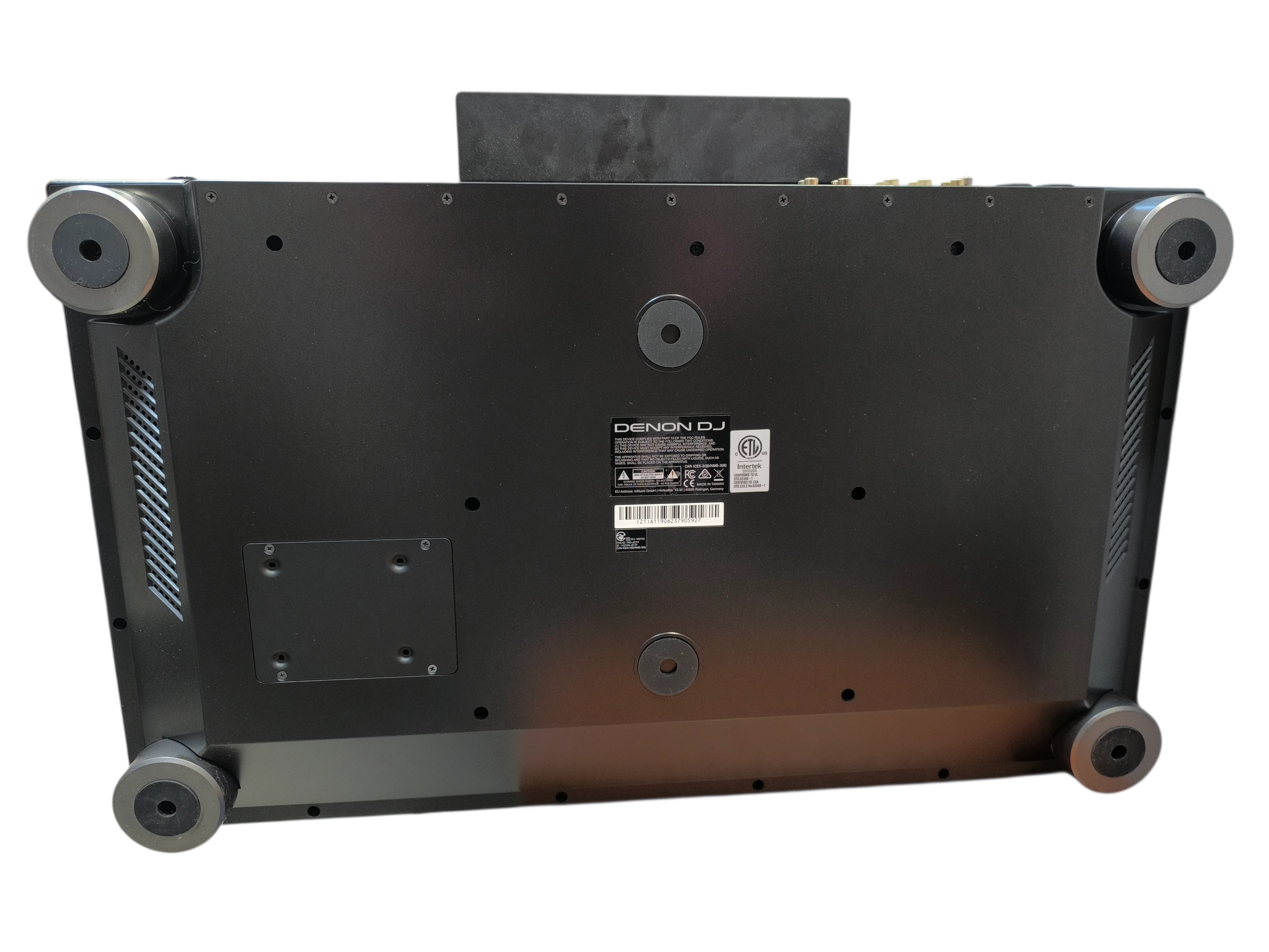 mikser-denon-dj-prime-4-skrzynia-liczba-kanalow-4