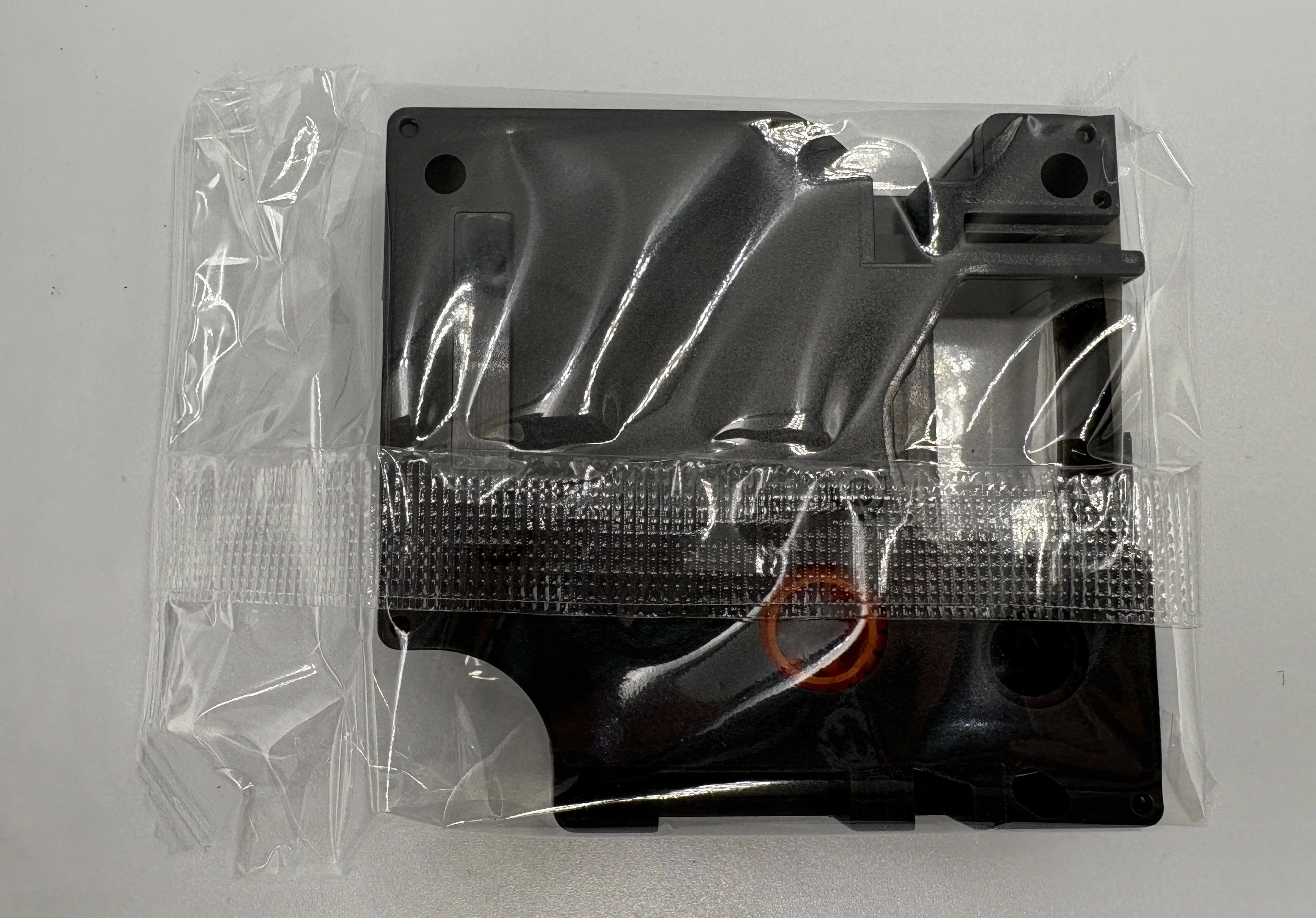 tasma-dymo-d1-rl-d-45013-black-on-white-12mmx7mm-5904161813996-kod-producenta-b45013