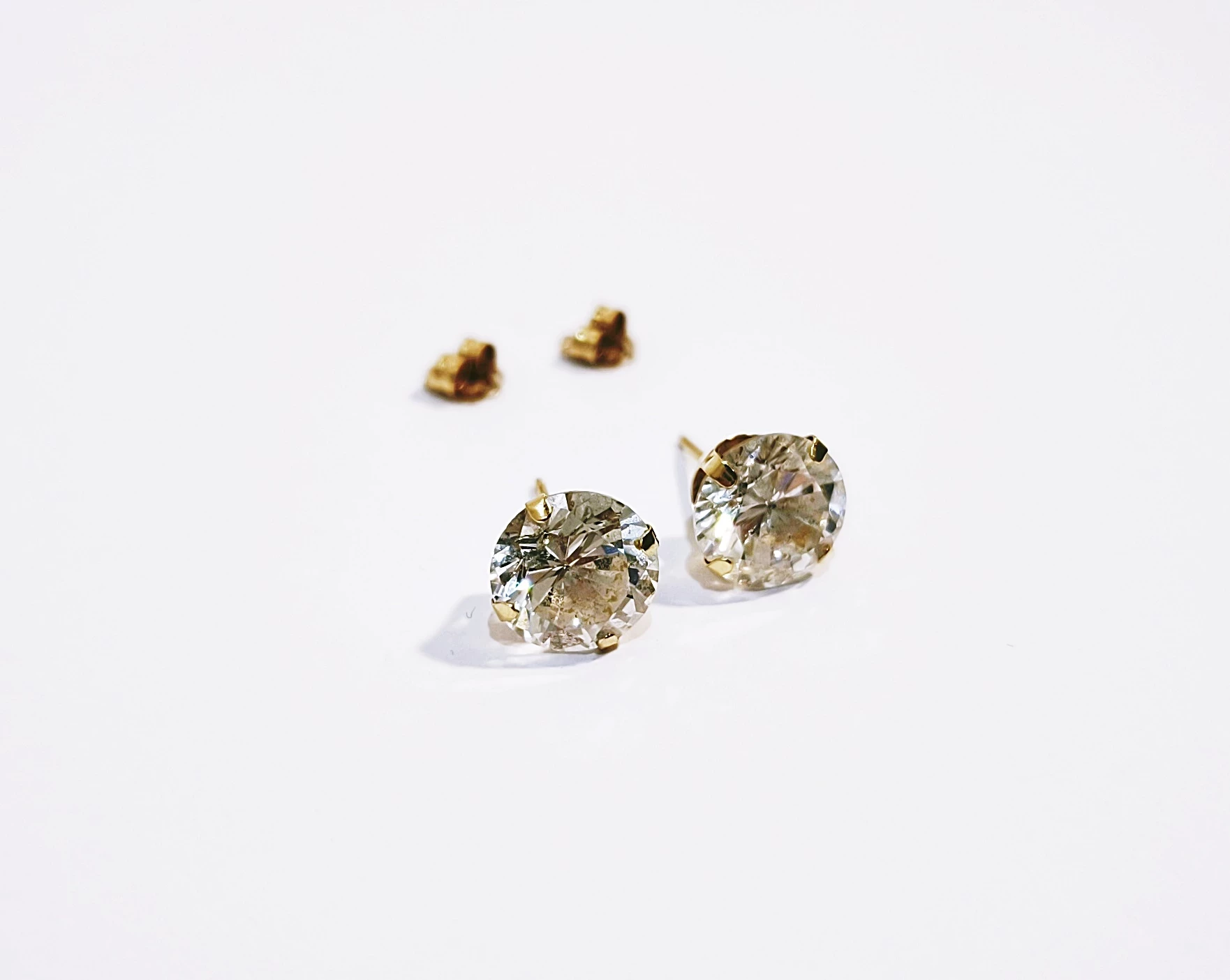 cudowne-zlote-kolczyki-585-178-g-plec-15851-1