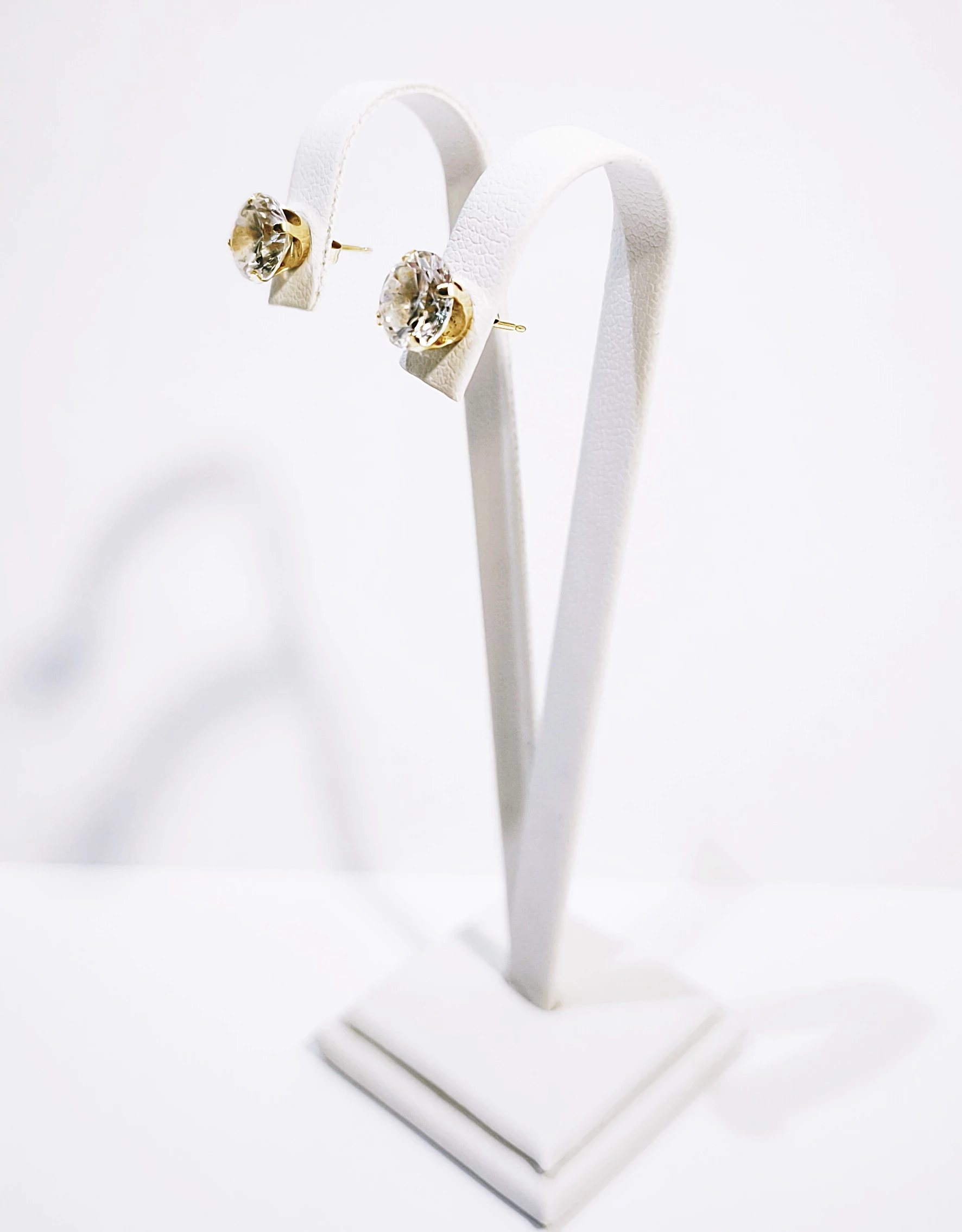 cudowne-zlote-kolczyki-585-178-g-kamien-17088-128