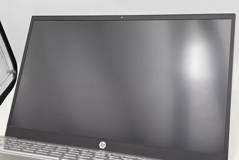 laptop-hp-pavilion-15-intel-i5-1135g78gb-ramssd-512gbwin-11-home-przekatna-ekranu-156