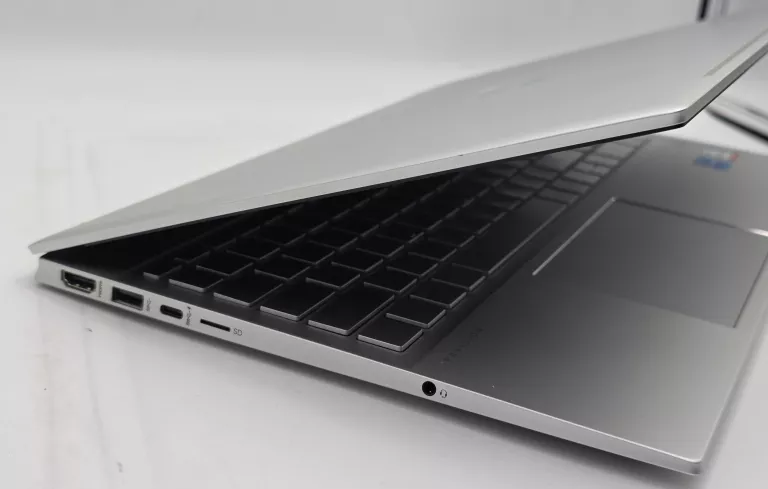 laptop-hp-pavilion-15-intel-i5-1135g78gb-ramssd-512gbwin-11-home-seria-procesora-4366-20