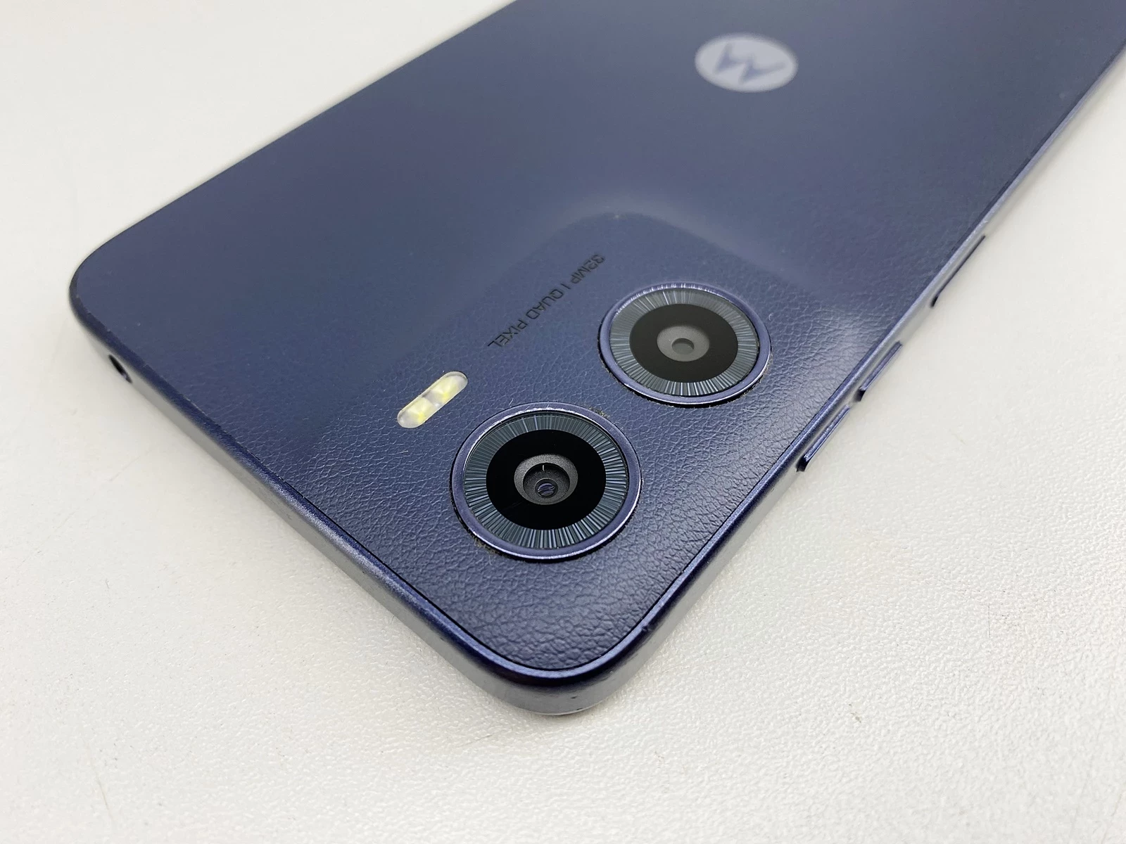 telefon-motorola-moto-e15-264gb-dual-sim-granatowy-typ-202685-212929