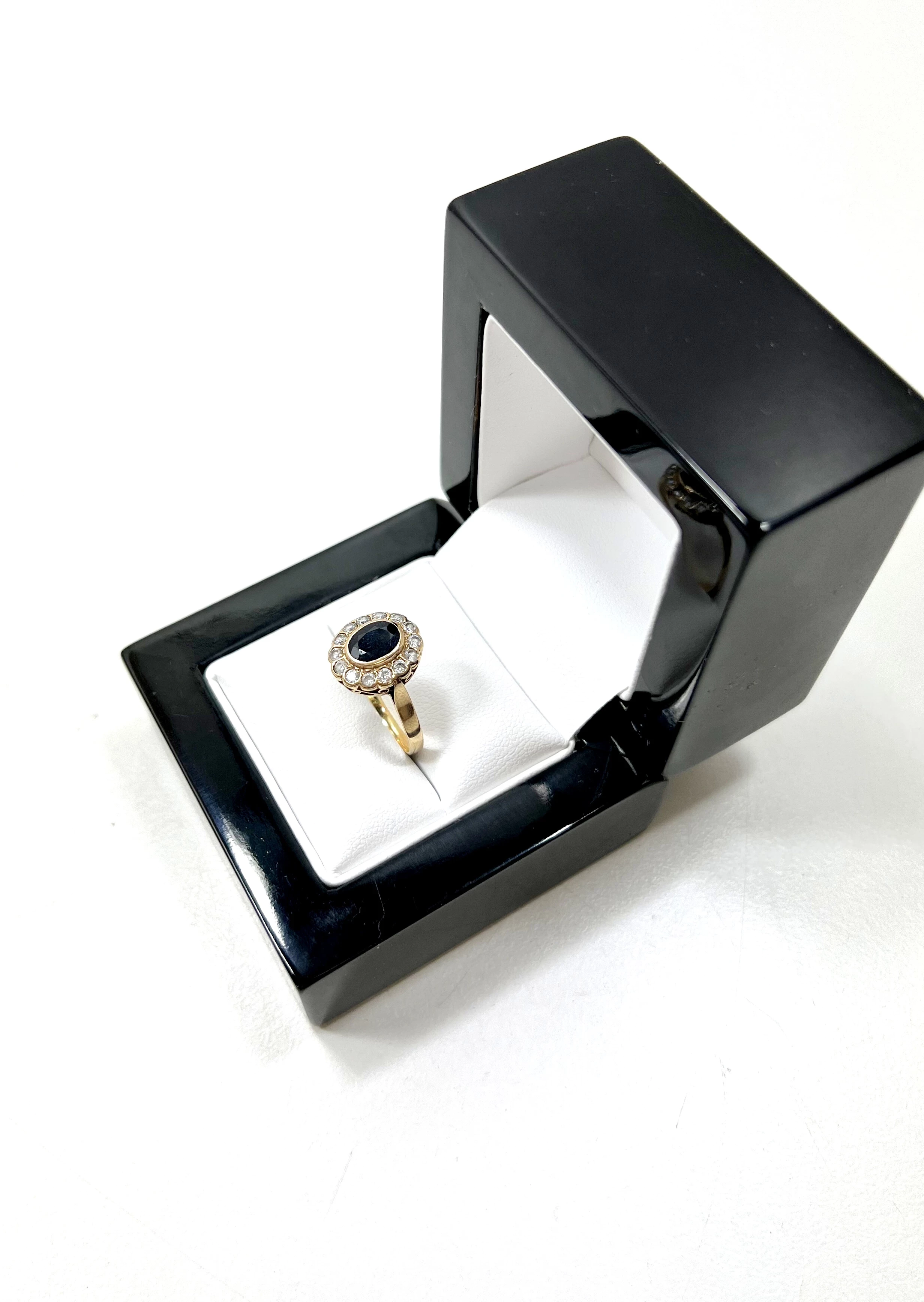 zloty-pierscionek-czarne-oczko-r18-pr-585-stan-11323-2