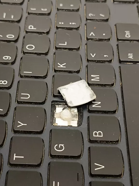 laptop-lenovo-legion-5-15ach6-stan-11323-2