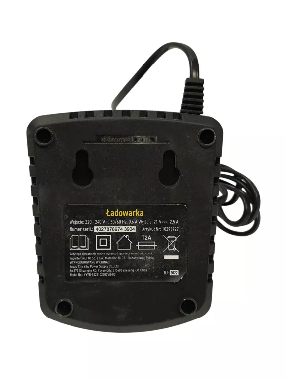 ladowarka-do-akumulatorow-techliner-stan-11323-2