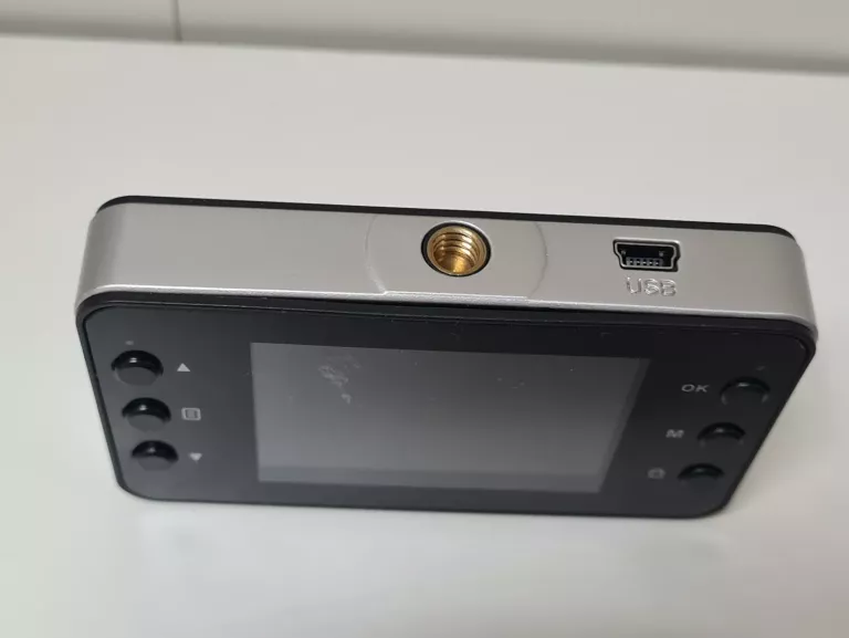 videorejestrator-forever-vr-110-komplet-model-vr-110