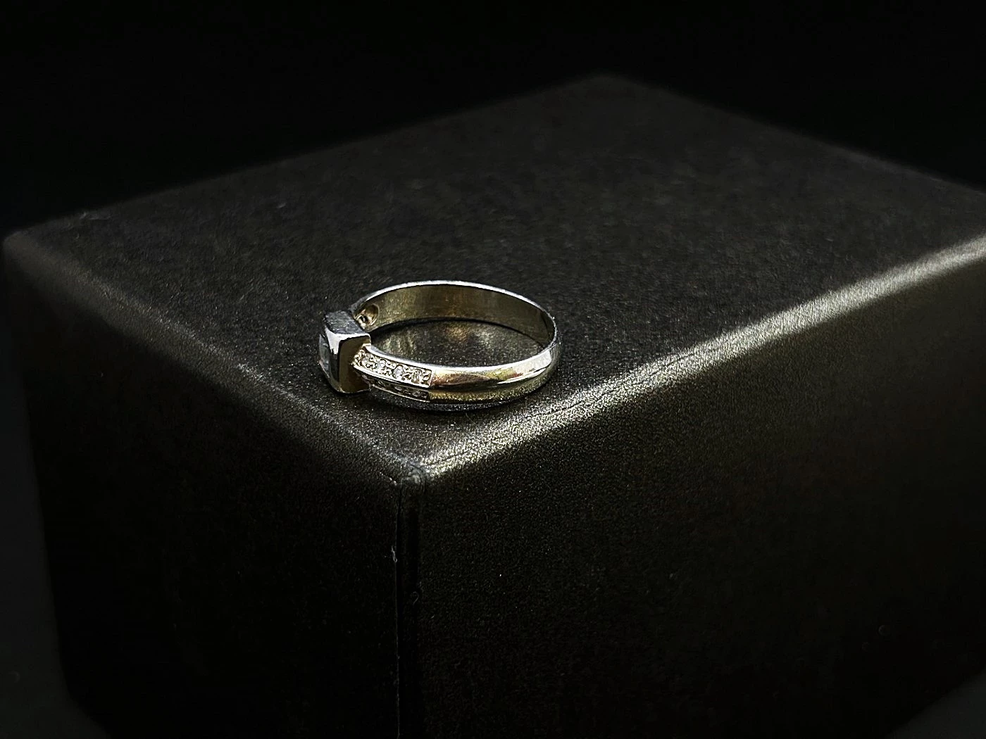 zloty-pierscionek-p585-w270g-r16-stan-11323-2