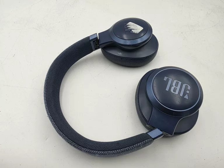 sluchawki-nauszne-jbl-live-660nc-farbiarska-22e-mosina