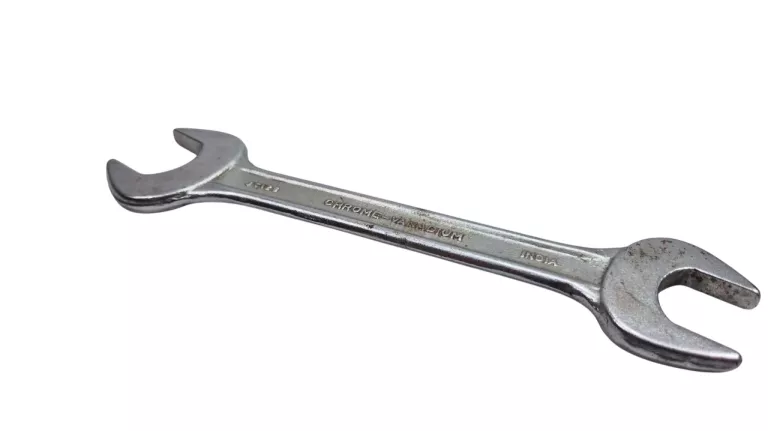 klucz-plaski-25x28mm-ean-gtin-5904133718892