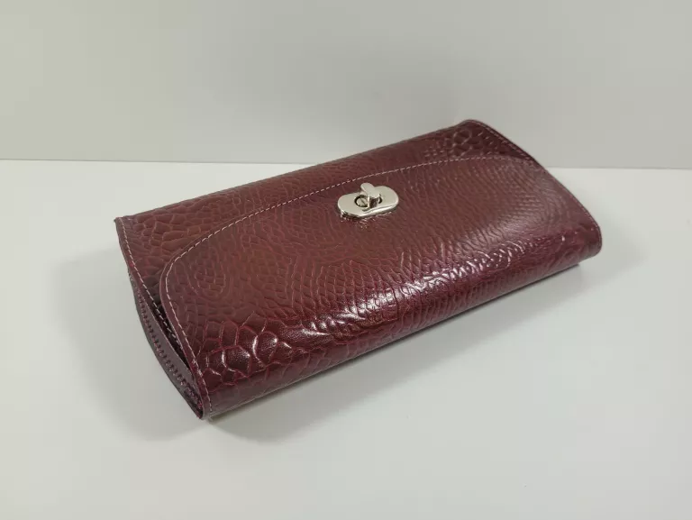 torebka-kopertowka-bordowa-material-dominujacy-203885-218281