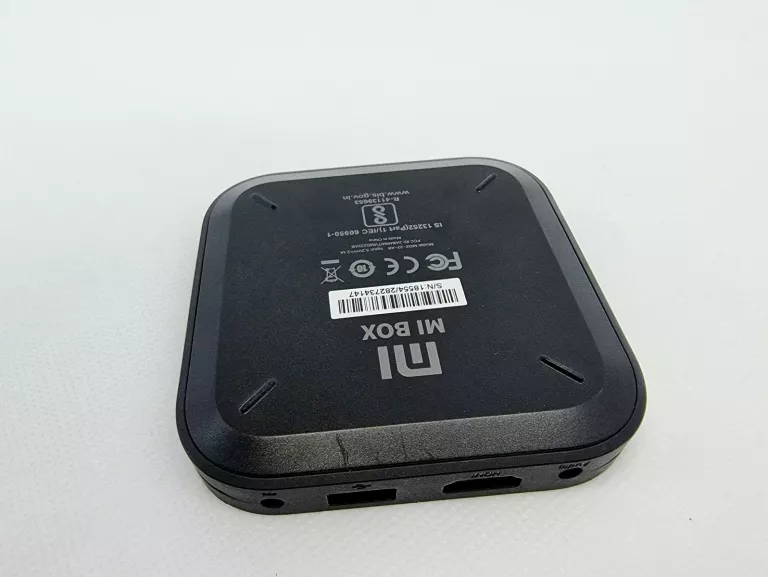 odtwarzacz-android-tv-xiaomi-mi-box-s-4k-waga-produktu-z-opakowaniem-jednostkowym-0150