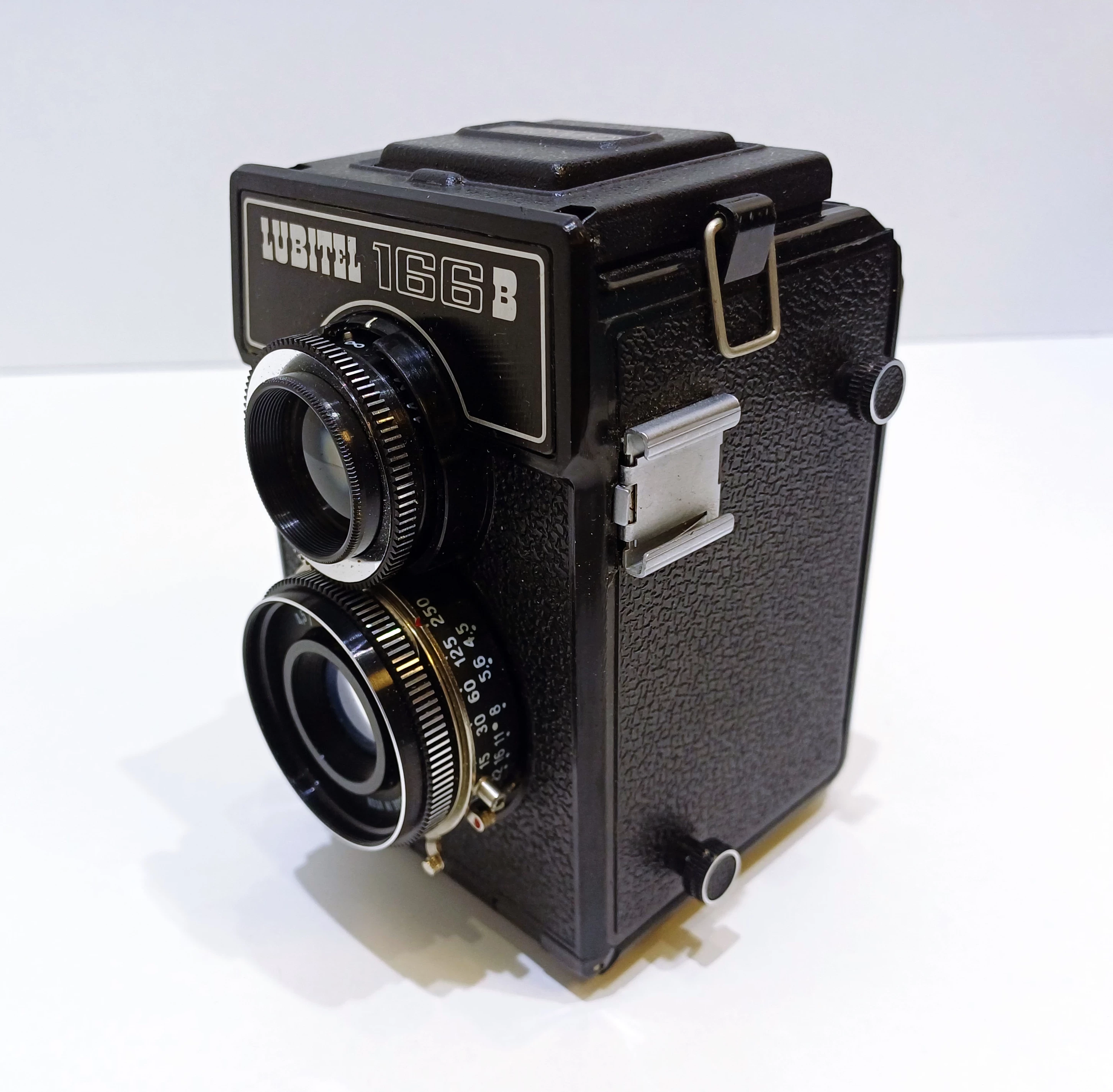 aparat-lustrzanka-dwuobiektywowa-lubitel-166b-rodzaj-aparatu-249299-1150442