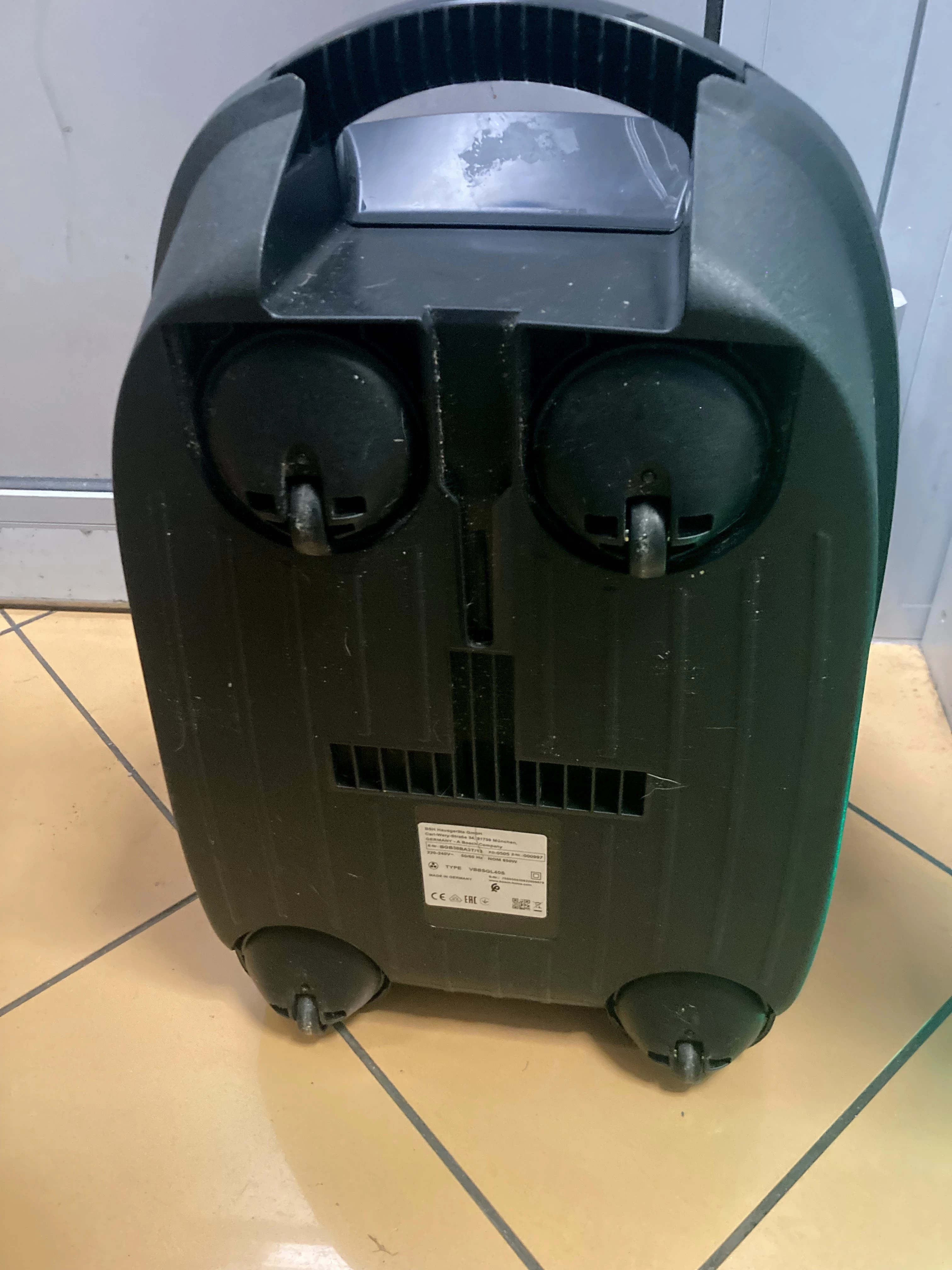 odkurzacz-bosch-seria-4-bgb38ba3tpolecam-stan-11323-2