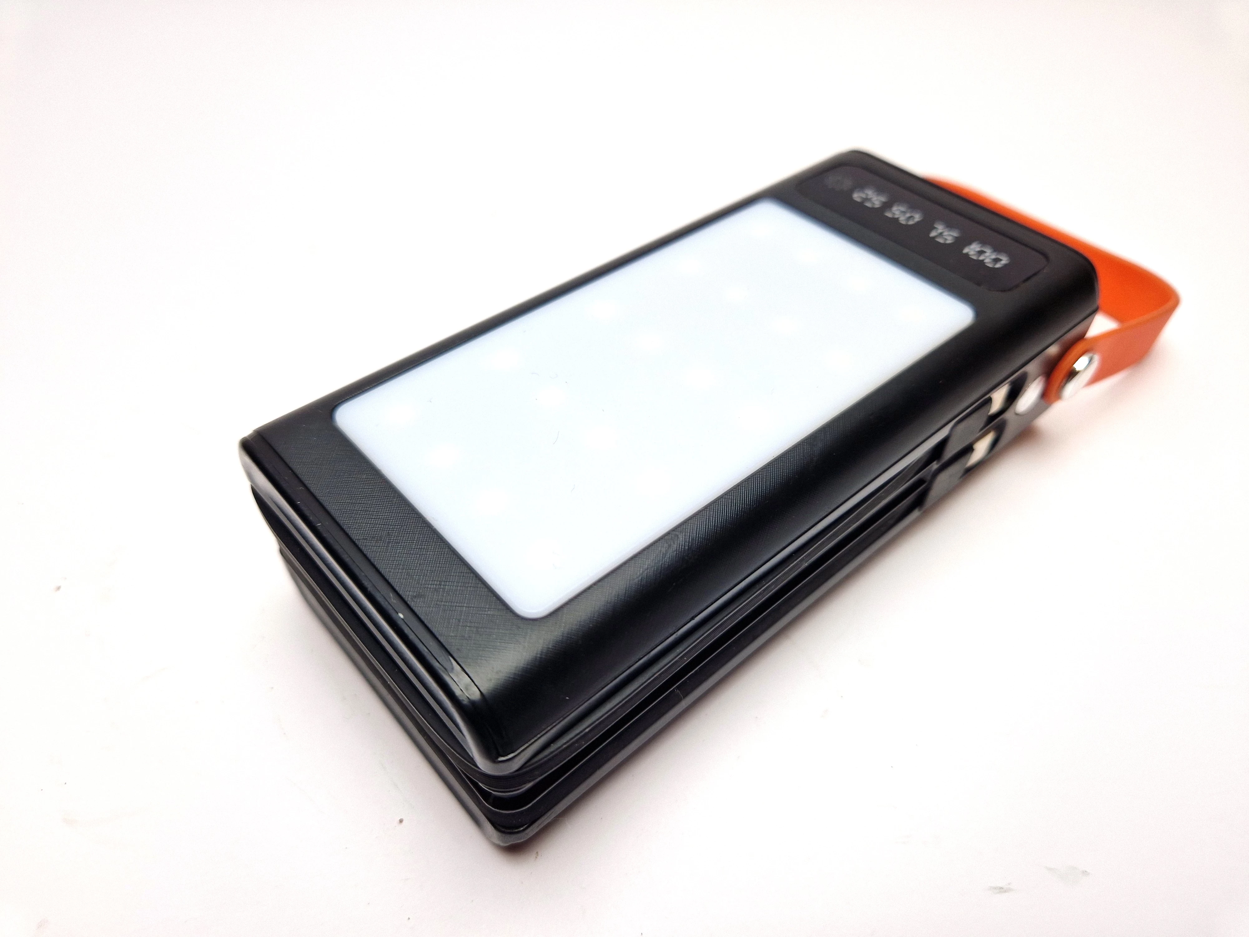 powerbank-wildtrek-wt-pb30-30000mah-led-4xusb-usbc-ean-gtin-5906961939098