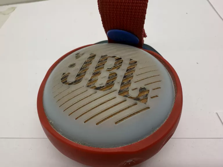 glosnik-jbl-jr-pop-moc-300