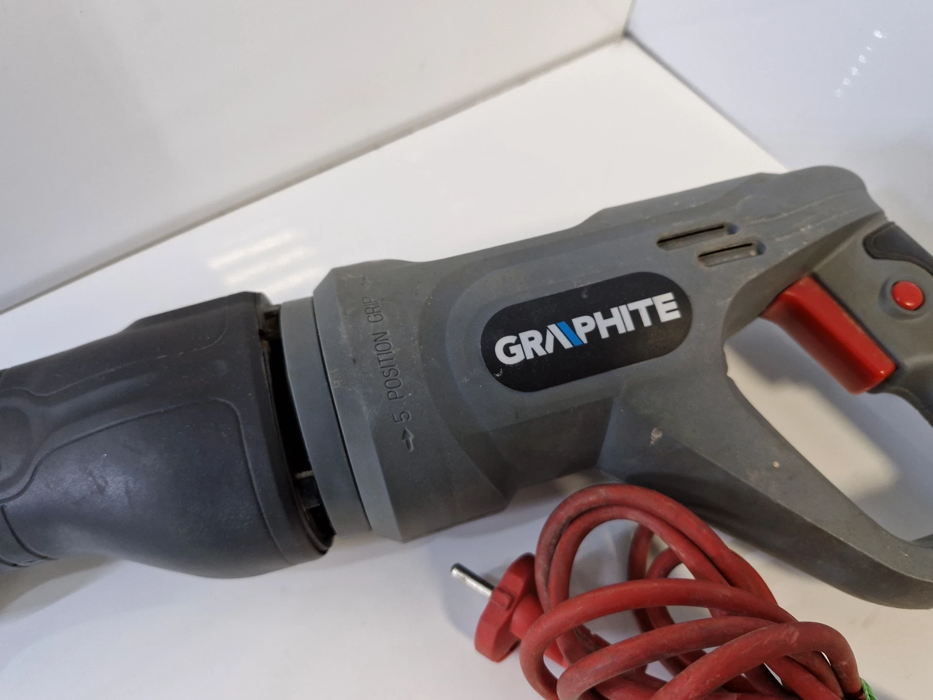 pilarka-szablasta-900w-graphite-58g971-pila-kod-producenta-58g971