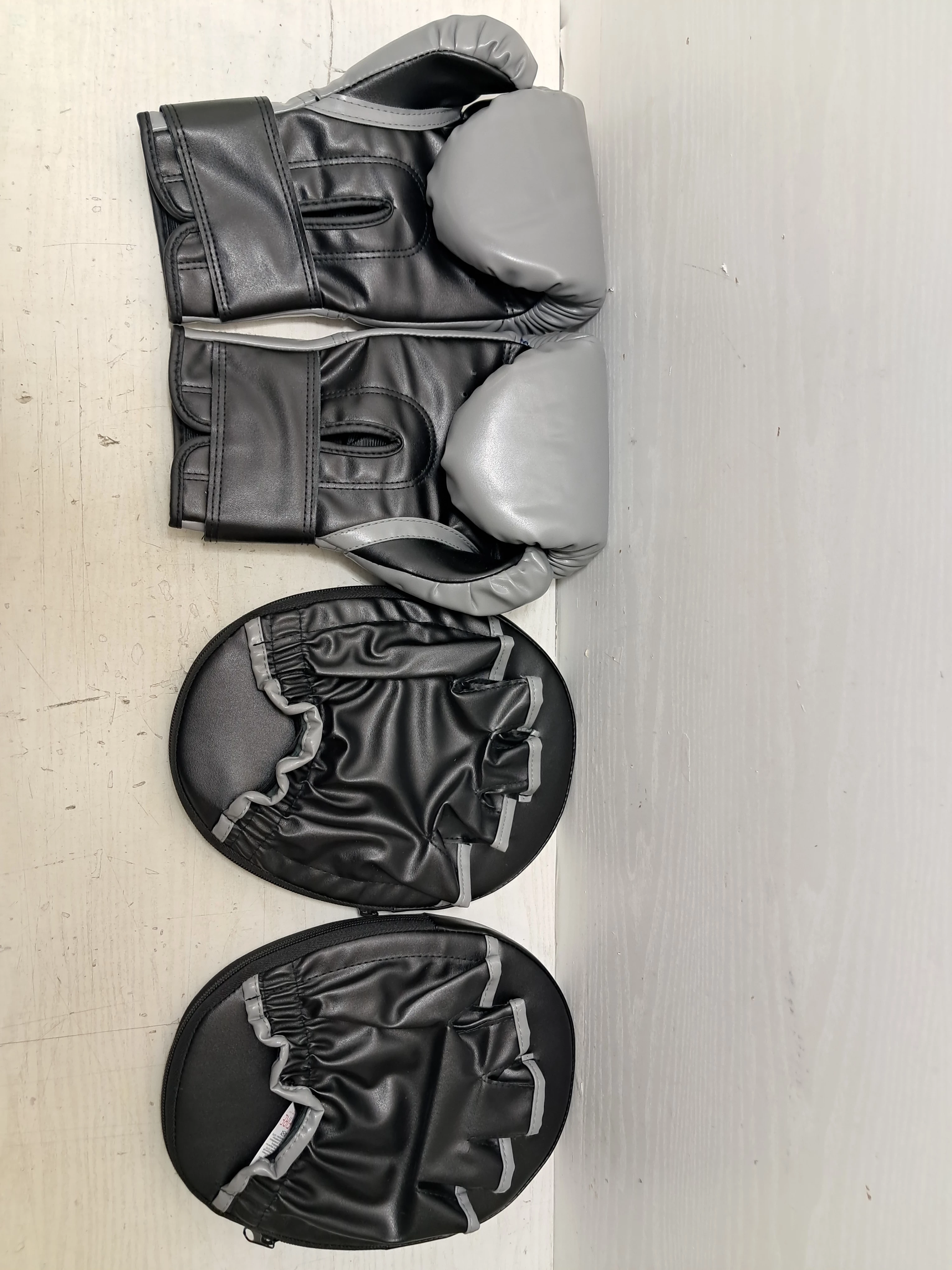 rekawice-bokserskie-tarcze-bekkin-stan-11323-2