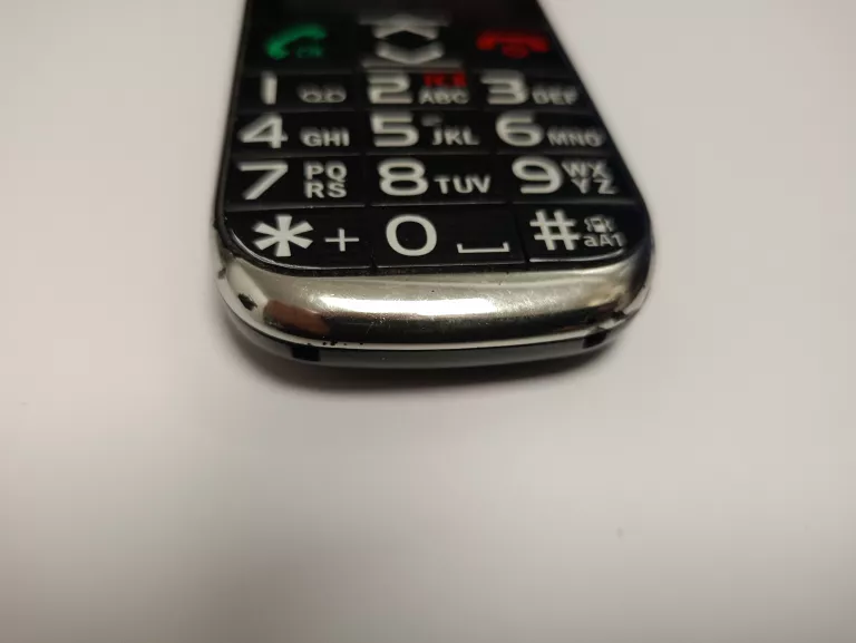 telefon-maxcom-mm720-stan-11323-2