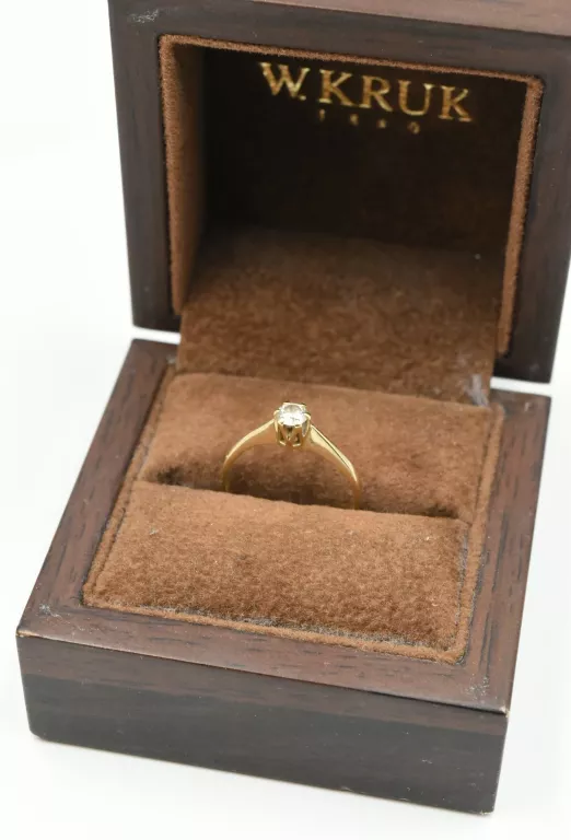 zloty-piersiconek-z-diamentem-158g-024ct-stan-11323-2