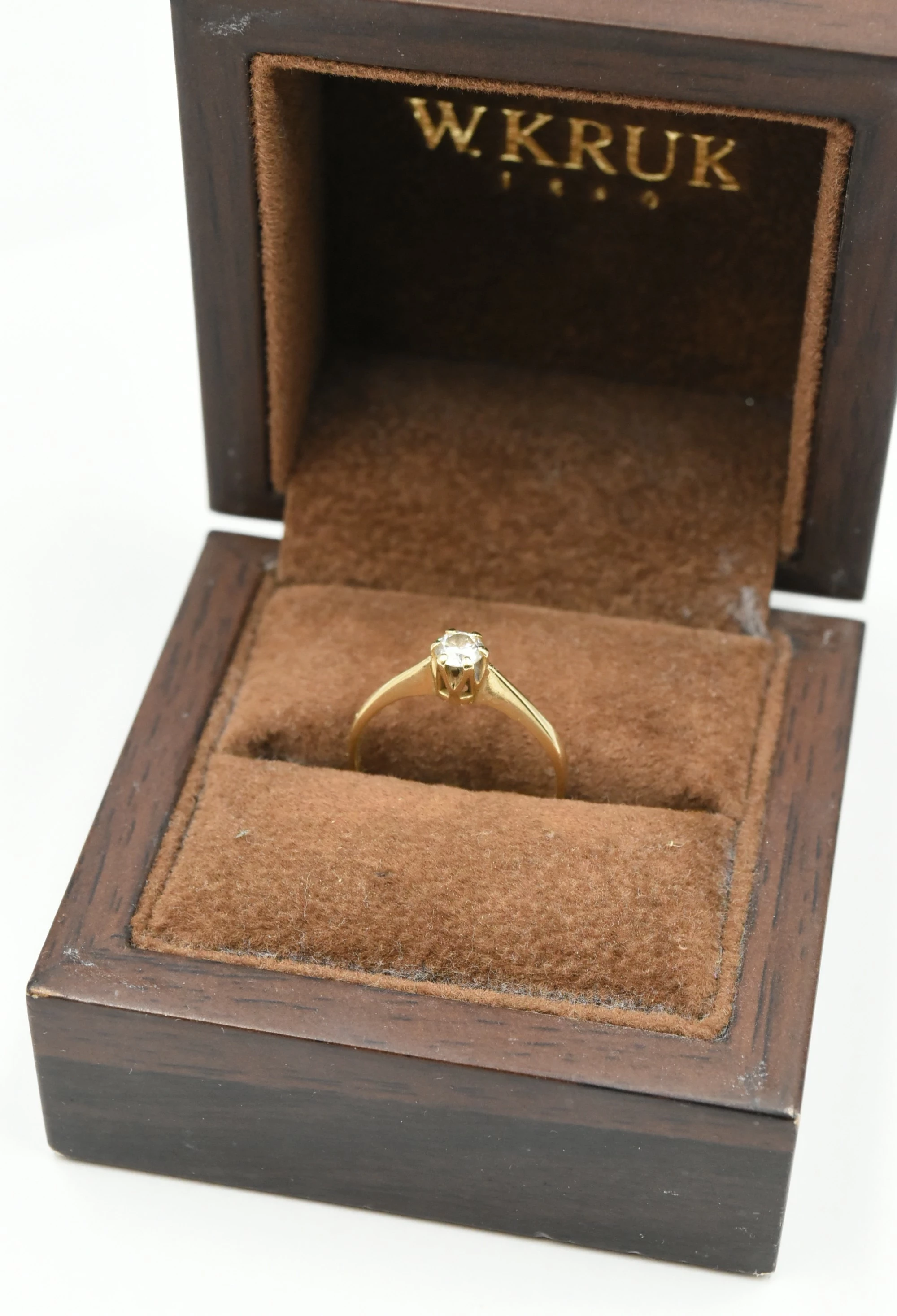 zloty-piersiconek-z-diamentem-158g-024ct-stan-11323-2