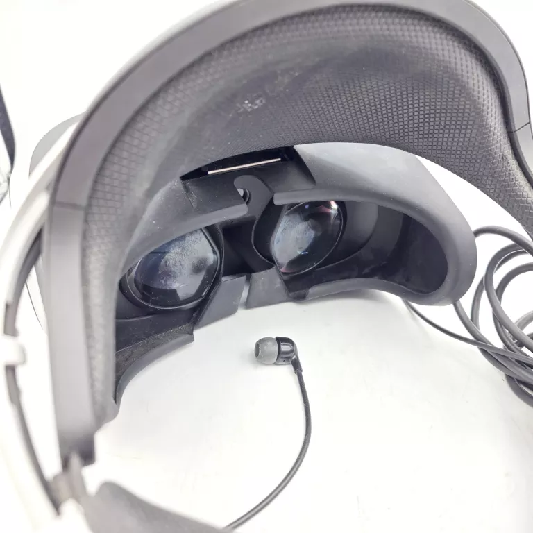 gogle-ps-vr-v2-sony-playstation-ver-2-cuh-zvr2-headset-ps4-certyfikaty-zgodnosci-218669-1