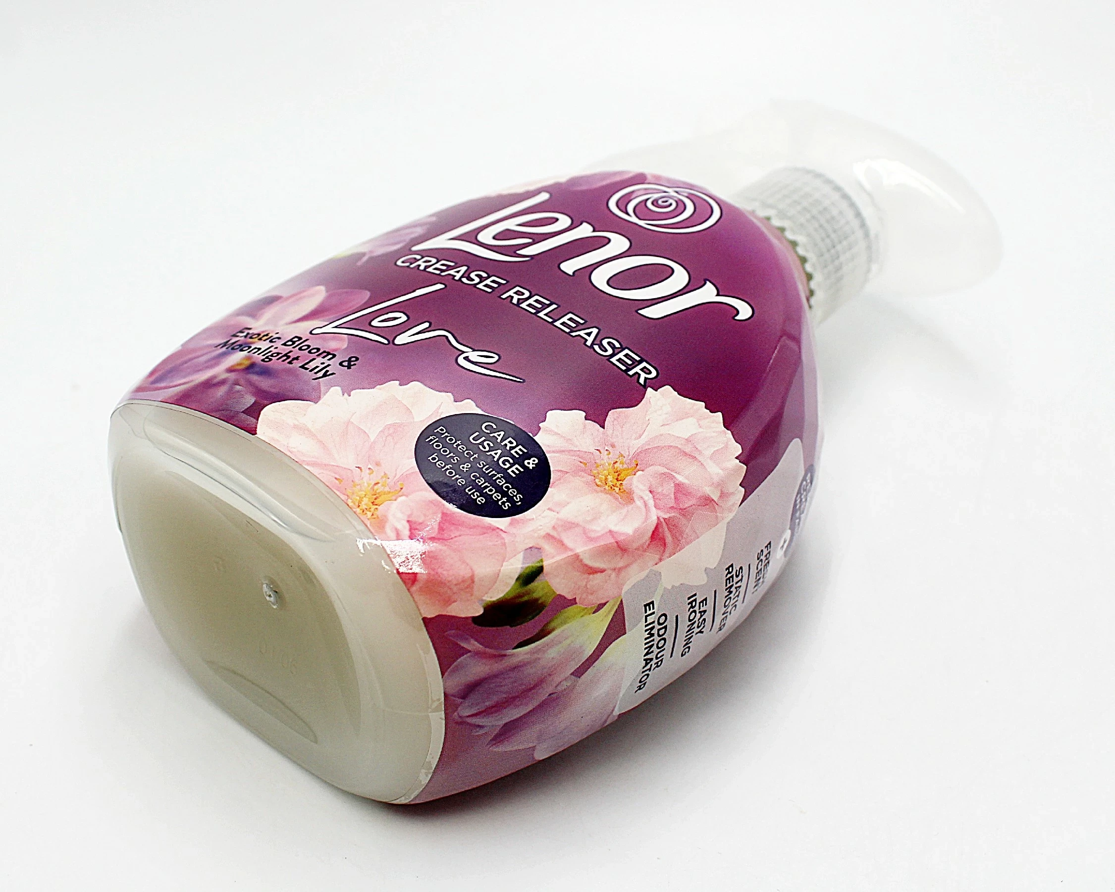 zelazko-w-sprayu-lenor-crease-exotic-bloom-moonlight-lily-500-ml-pojemnosc-0500