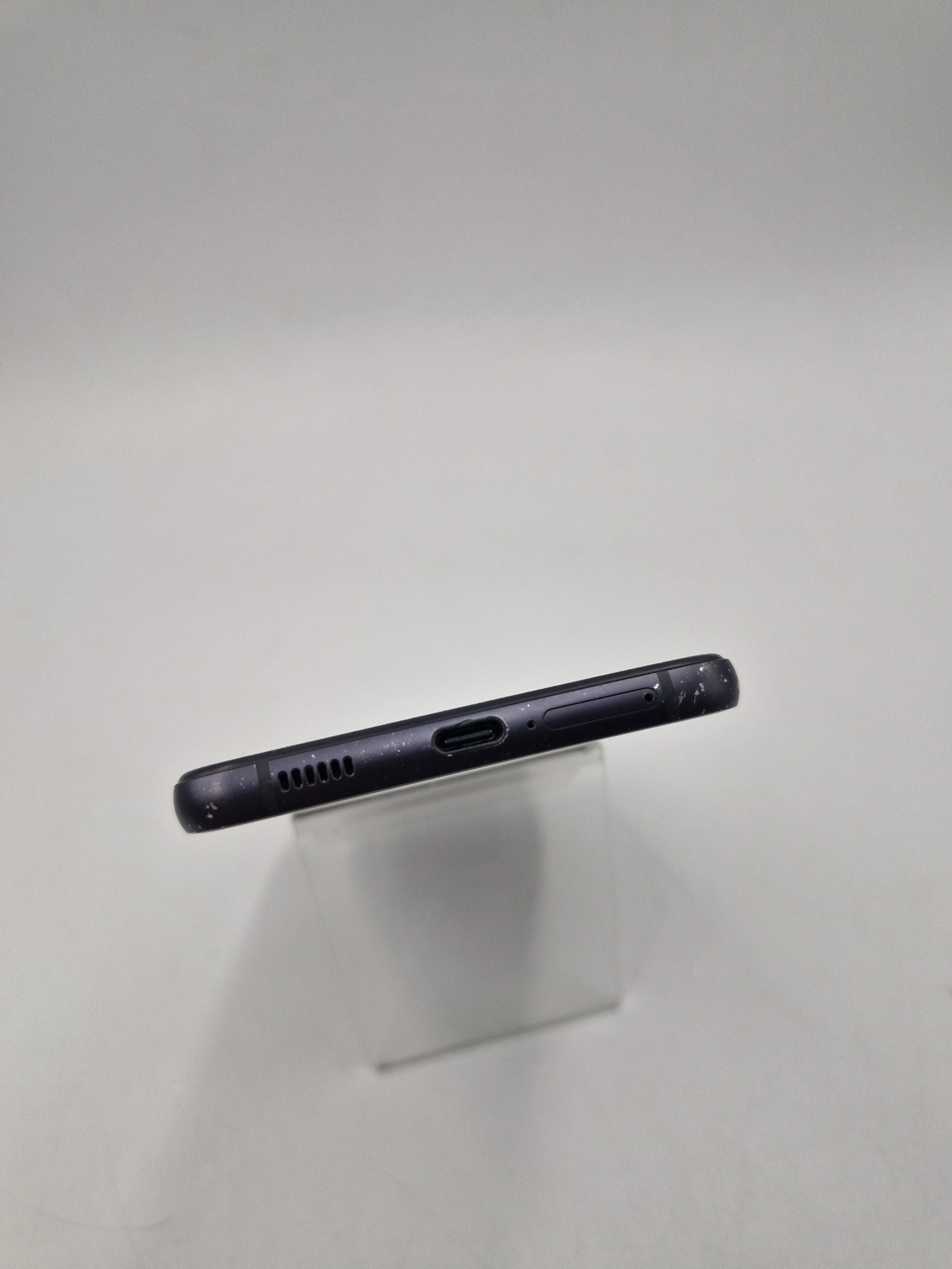 smartfon-samsung-galaxy-s21-fe-6gb-128gb-stan-11323-2