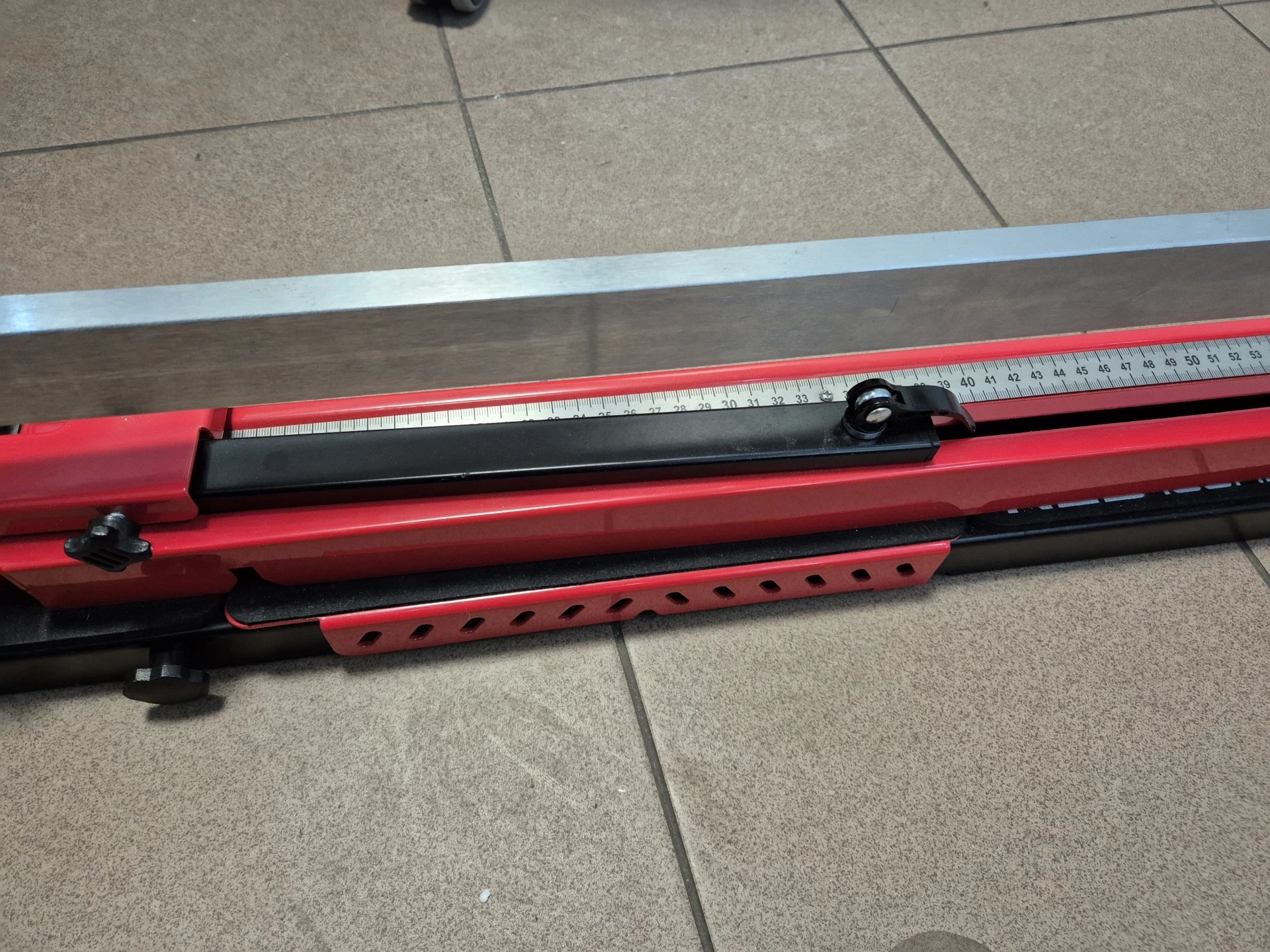 przecinarka-do-glazury-1200mm-z-laserem-profesjonalna-red-technic-waga-urzadzenia-1560