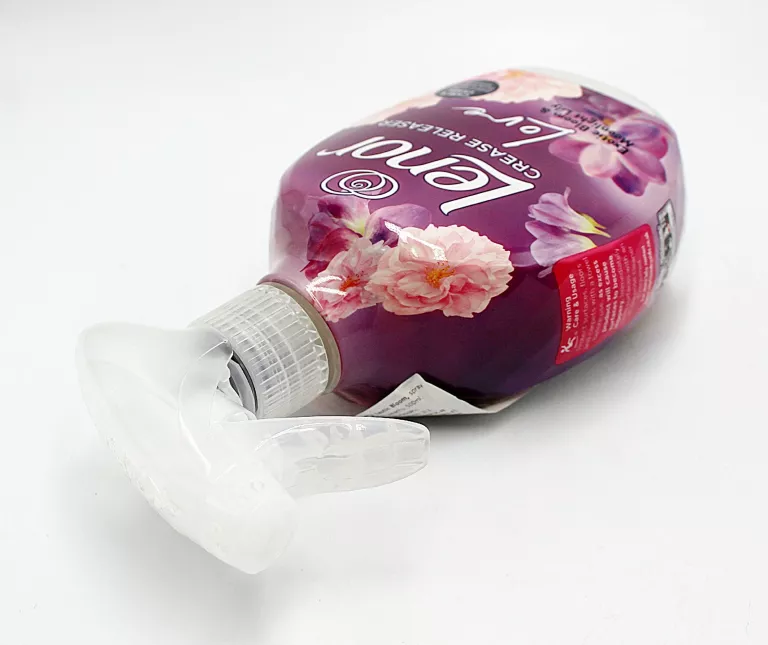 zelazko-w-sprayu-lenor-crease-exotic-bloom-moonlight-lily-500-ml-marka-248811-1961431