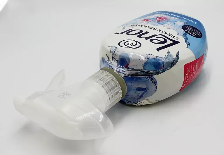 zelazko-w-sprayu-lenor-crease-care-usage-spring-awakening-500-ml-marka-248811-1961431