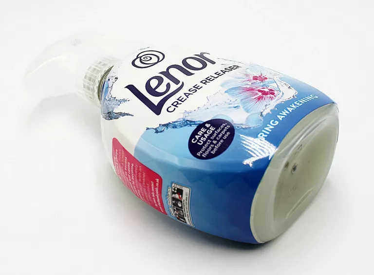 zelazko-w-sprayu-lenor-crease-care-usage-spring-awakening-500-ml-stan-11323-2