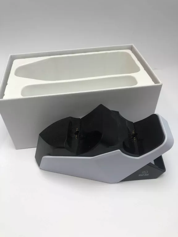 konsola-ps5-2-pad-stacja-ladujacadysk-ps5-ean-gtin-711719020172