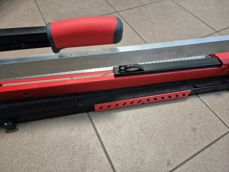 przecinarka-do-glazury-1200mm-z-laserem-profesjonalna-red-technic-maksymalna-dlugosc-ciecia-1200