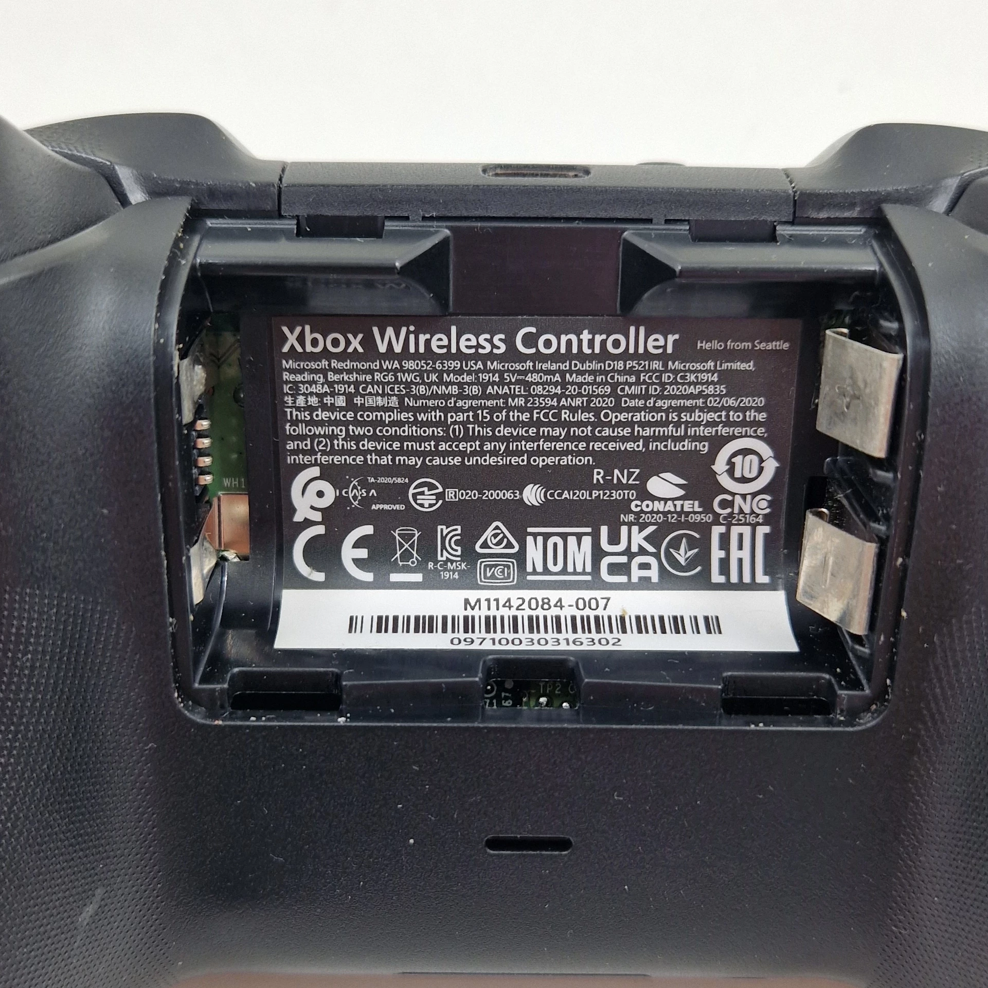 kontroler-bezprzewodowy-microsoft-xbox-series-czarny-stan-11323-2