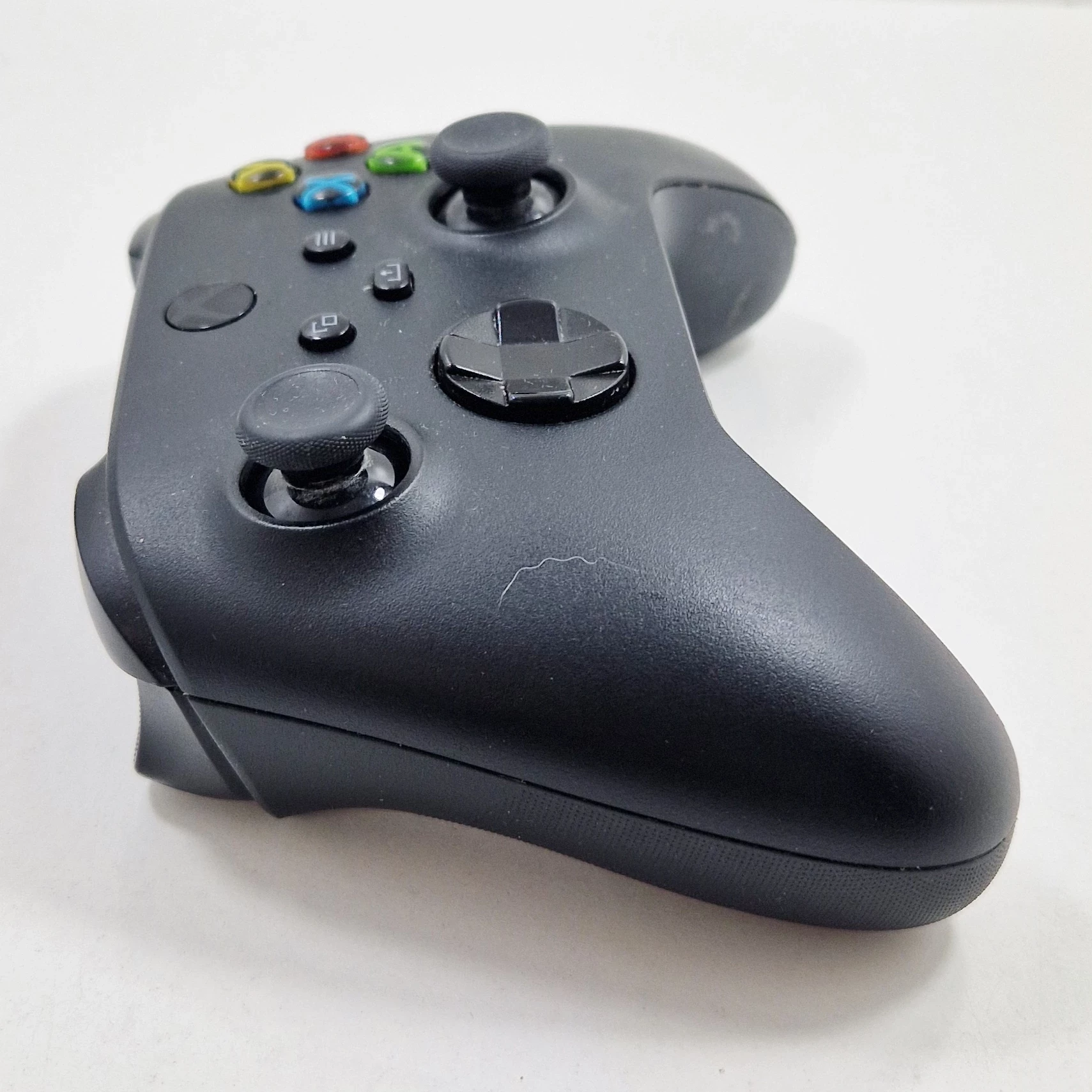 kontroler-bezprzewodowy-microsoft-xbox-series-czarny-kod-producenta-xp-024