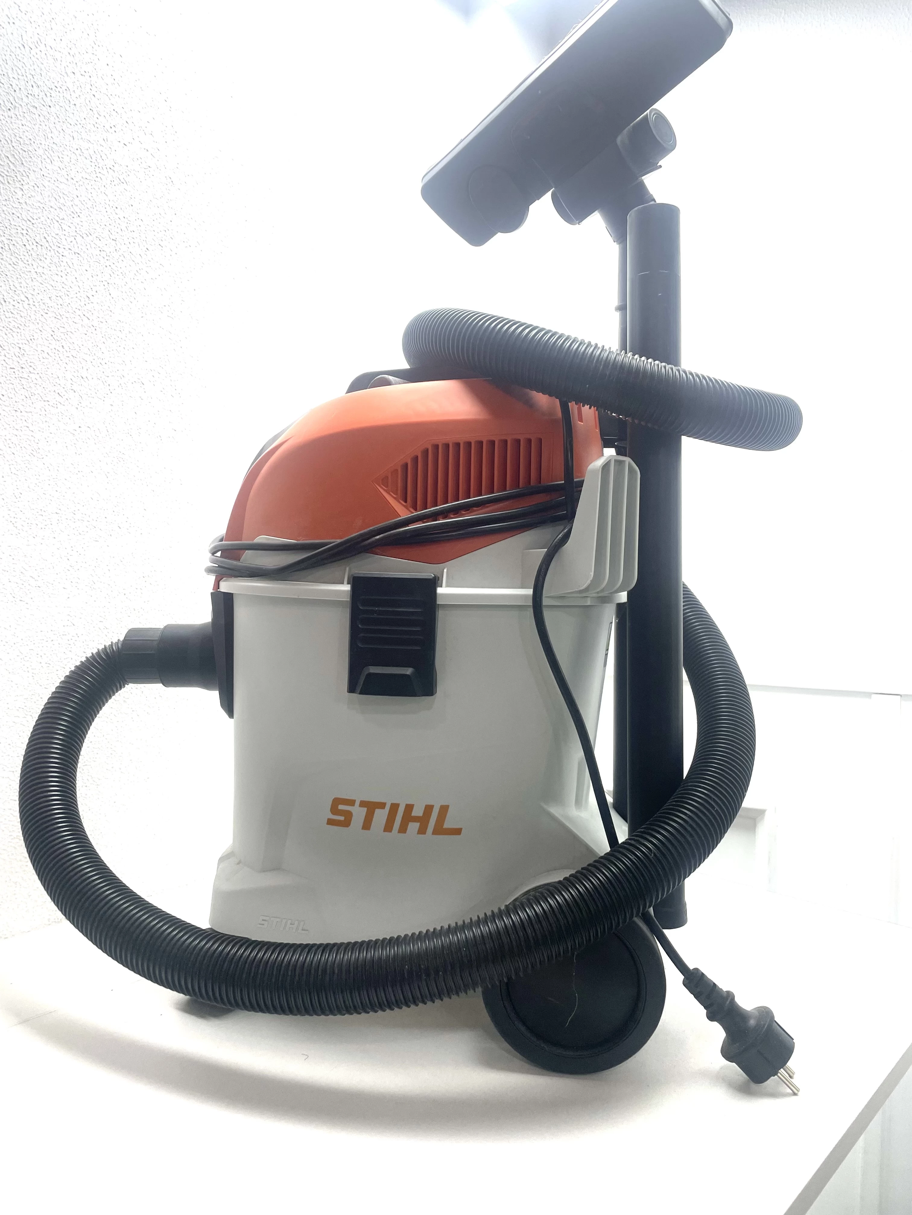 stihl-se-33-odkurzacz-elektryczny-legnicka-11-chojnow