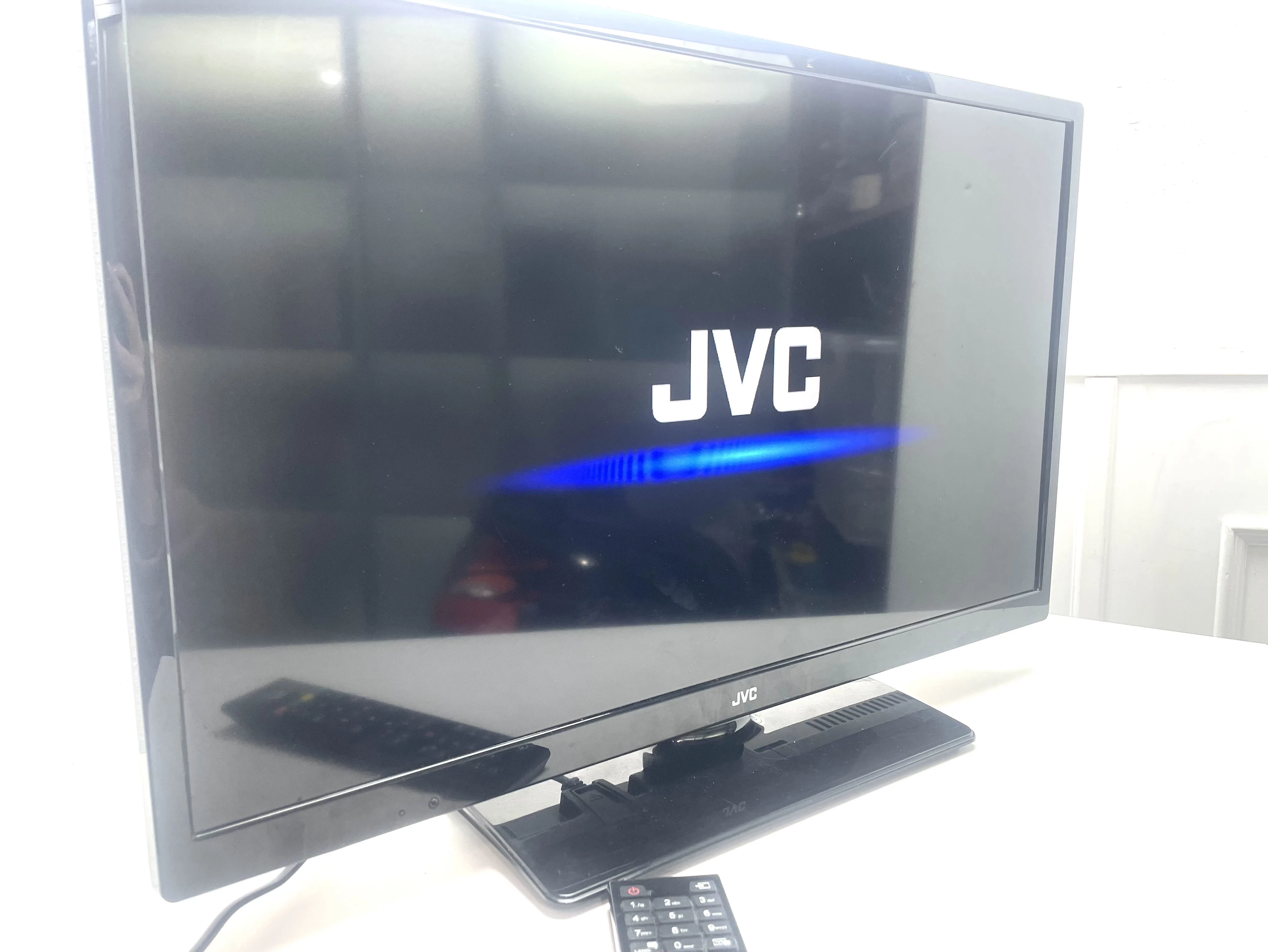 telewizor-jvc-led-24vh42p-pilot-pudelko-stan-11323-2