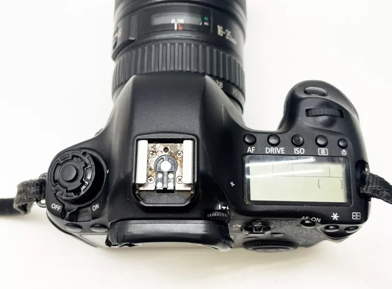 lustrzanka-canon-eos-6d-obiektyw-canon-ef-16-35-mm-f28-l-rozmiar-matrycy-206882-228766