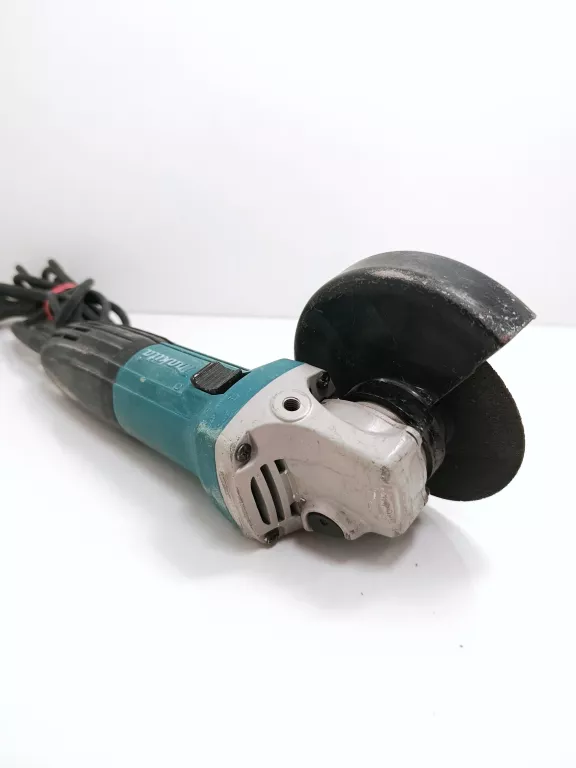 szlifierka-katowa-makita-ga5030r-napiecie-zasilania-23000