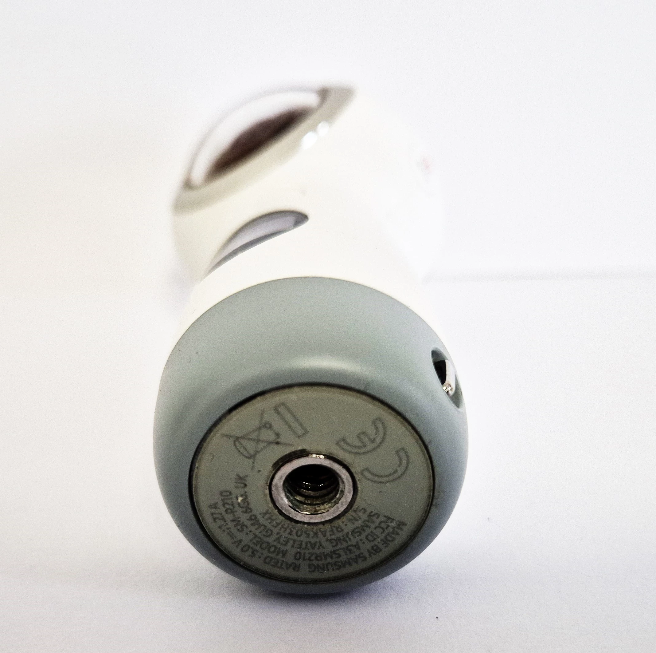 kamera-sportowa-samsung-gear-360-sm-r210-4k-kod-producenta-sm-r210nzwaxeo