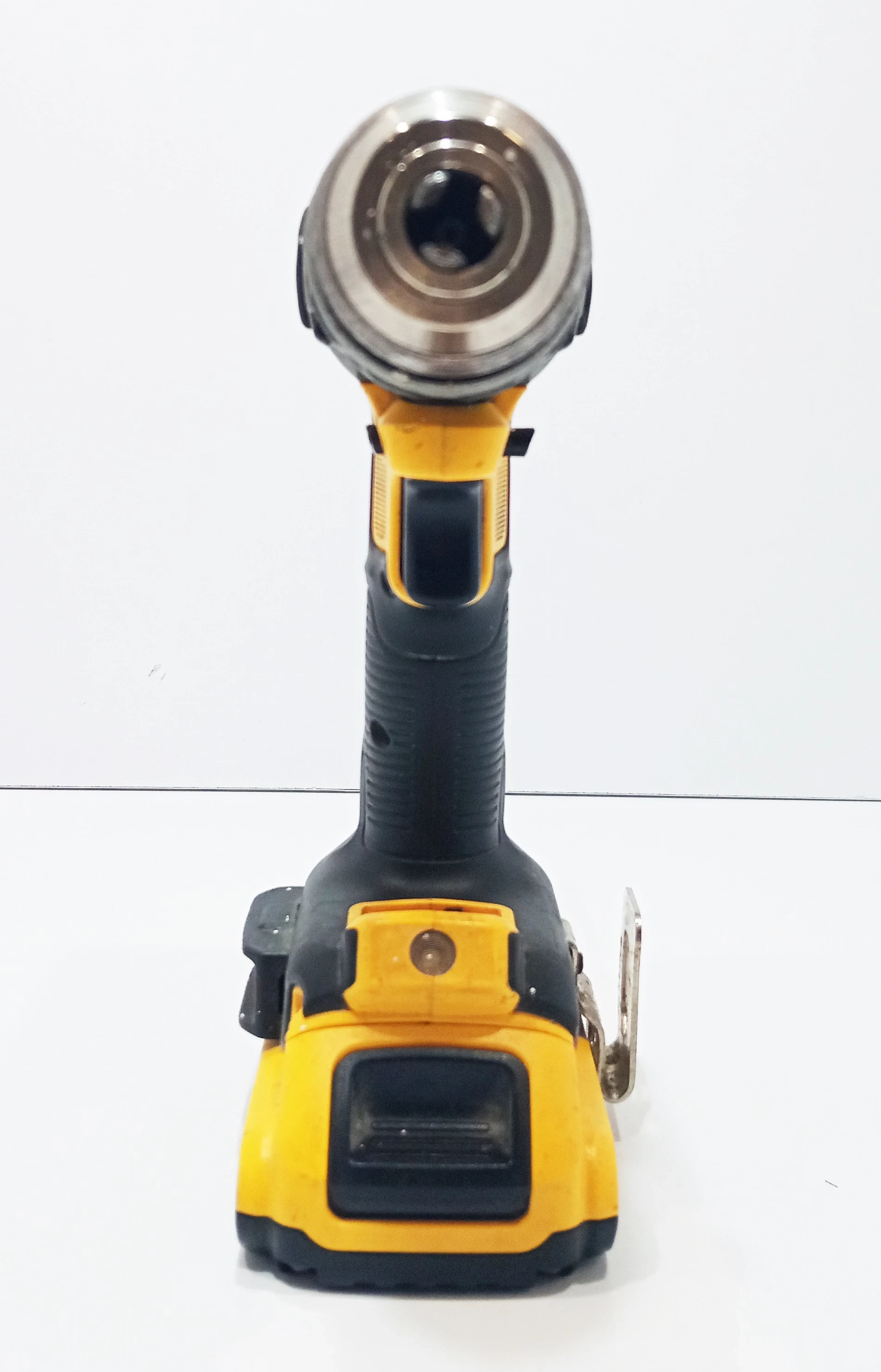 wiertarko-wkretarka-de-walt-dcd796-3x-aku-ladowarka-zasilanie-209202-1769478