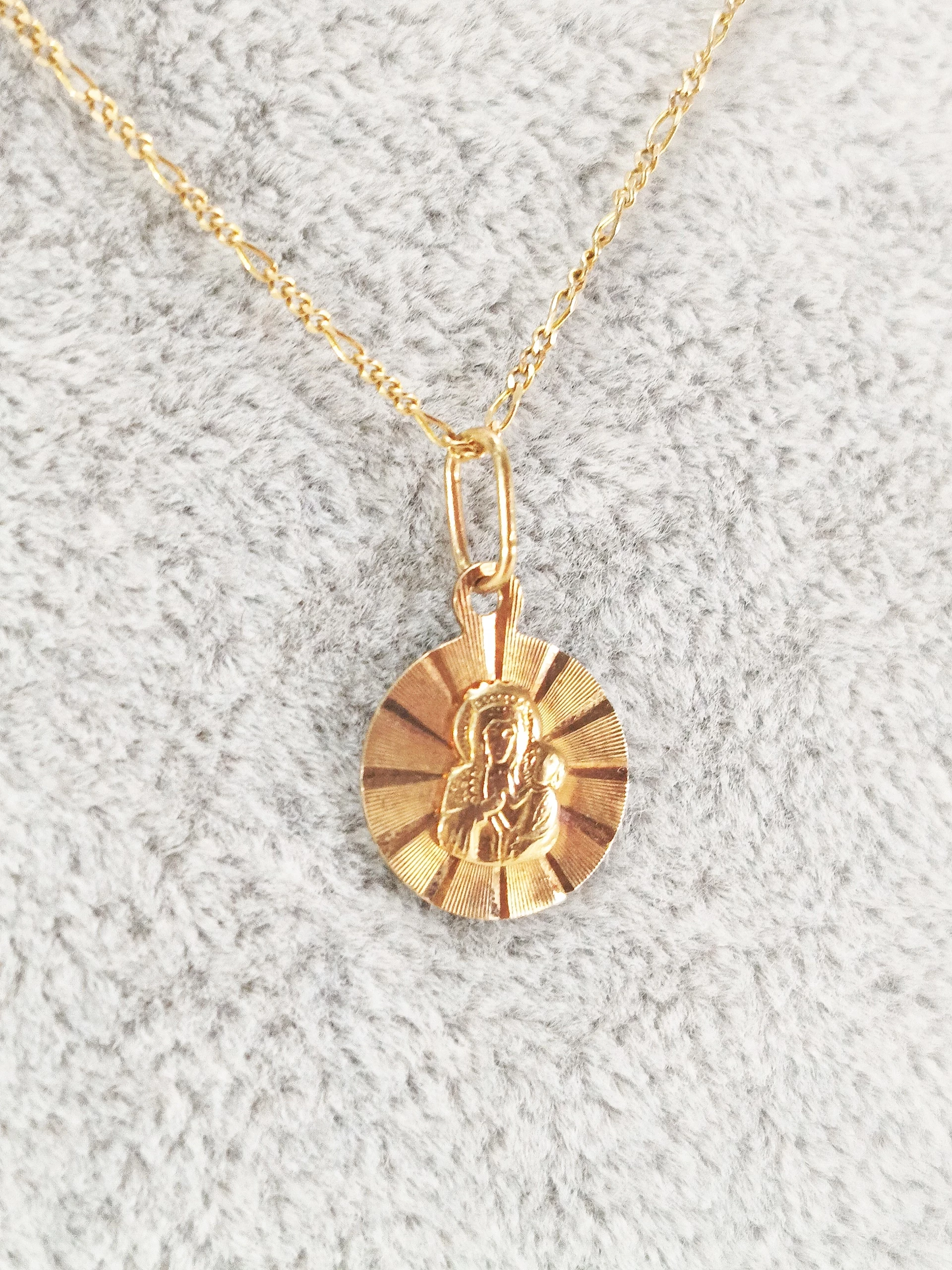 zloty-lancuszek-z-zawieszka-matka-boska-585-w214-partyzantow-2-jedrzejow-palladium