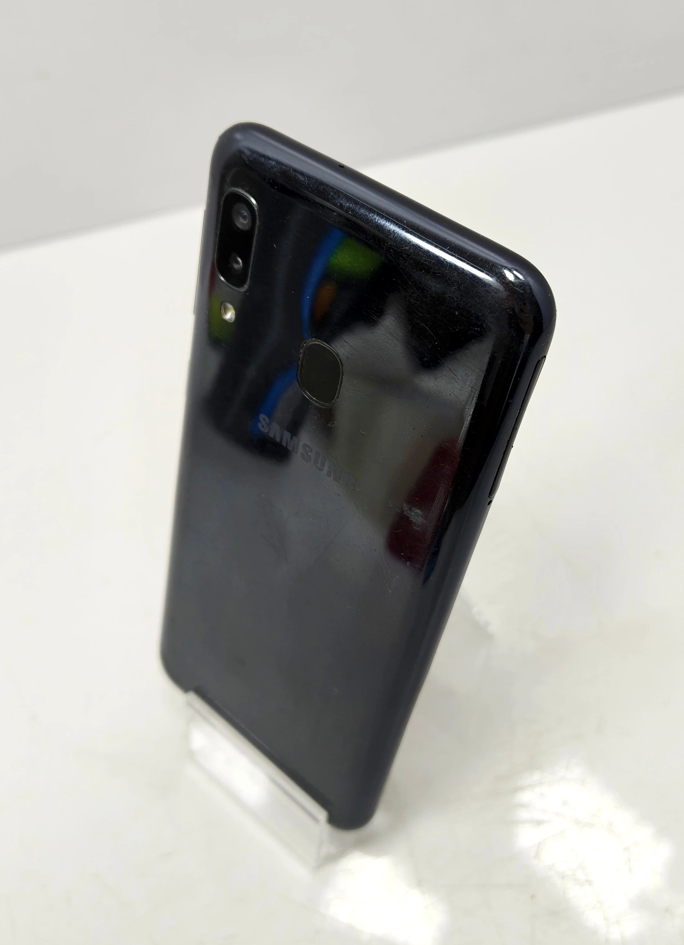 telefon-samsung-a20e-332gb-solo-przekatna-ekranu-580