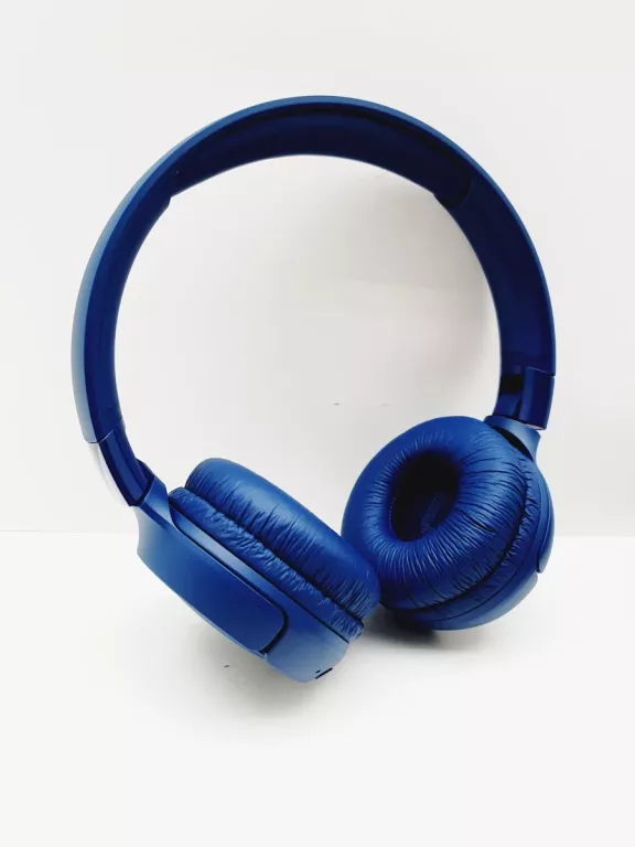 sluchawki-nauszne-jbl-tune-520bt-niebieskie-komplet-stan-11323-2